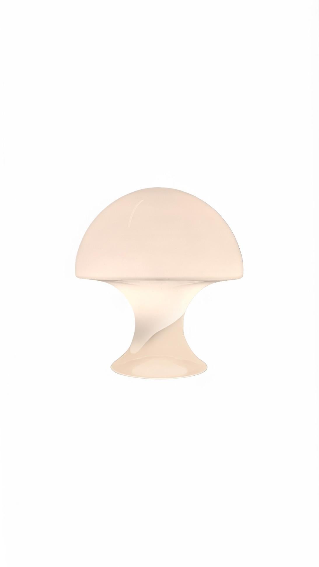 Mid-Century Modern Lampe de table Enrico Capuzzo pour Vistosi, années 1960 en vente