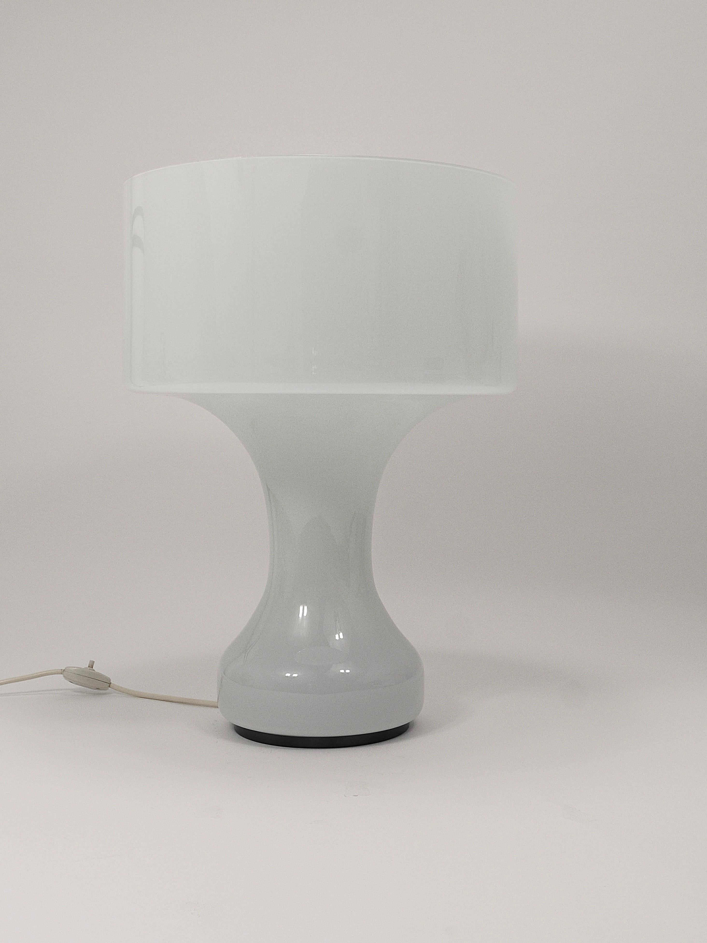 Enrico Capuzzo Vistosi Large Sebenica L190 Table Floor Side Lamp, Italy, 1960s In Good Condition In Vienna, AT