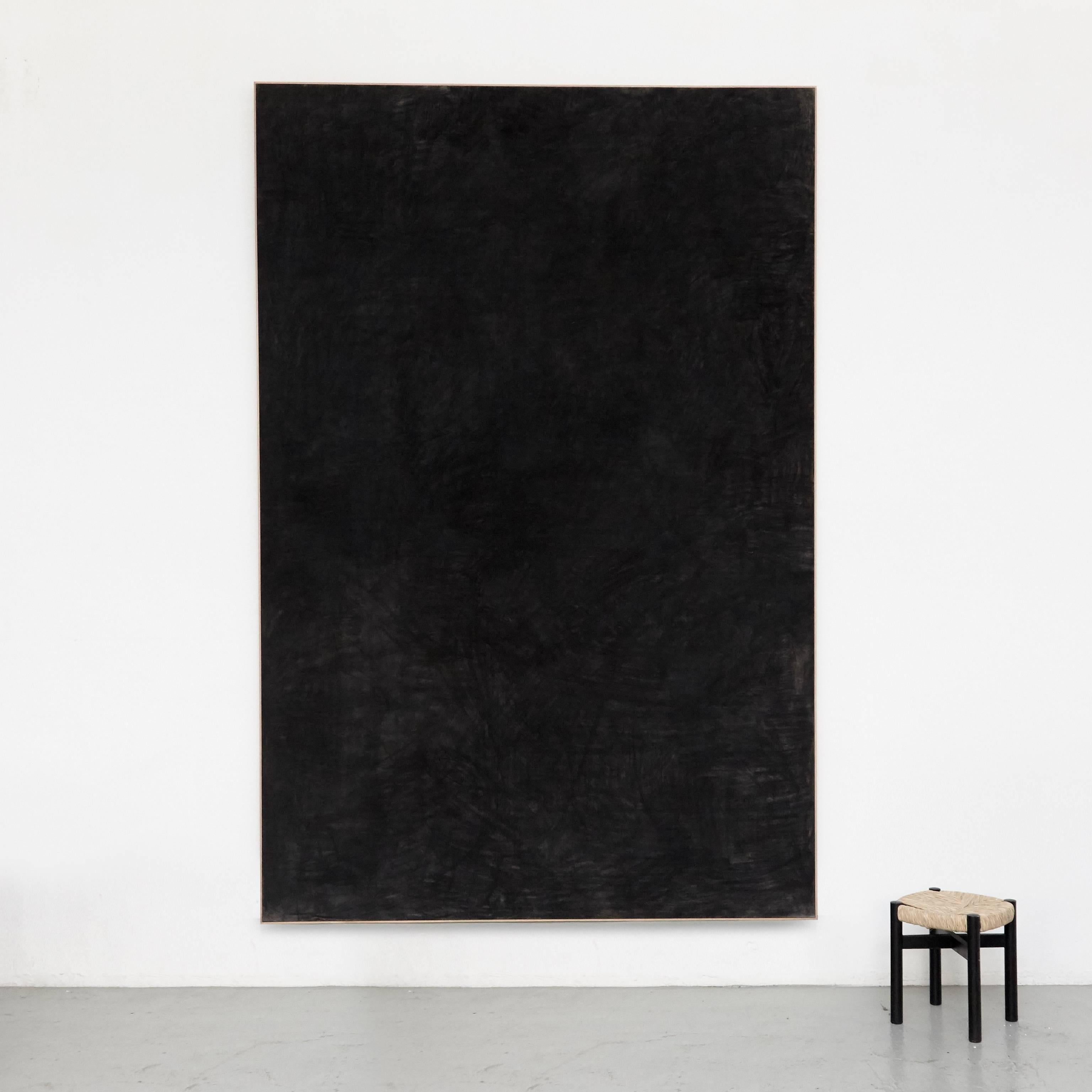 Painting in charcoal on linen made by Enrico Dellatorre. Measures: 200 x 300.

The expressive vision of Enrico is an exploration of space in the painting, an attempt to bring to the limits its capacity to be occupied with elements. His artworks