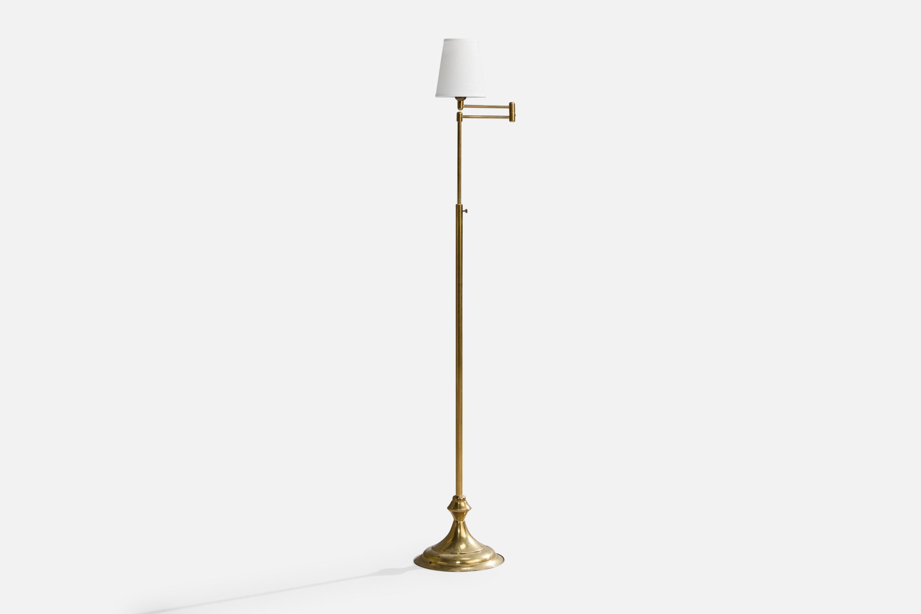 Mid-Century moderno Enrico Furio Dominici Attribuzione, Lampada da terra, Ottone, Fabrice, Brasile, anni '50 in vendita