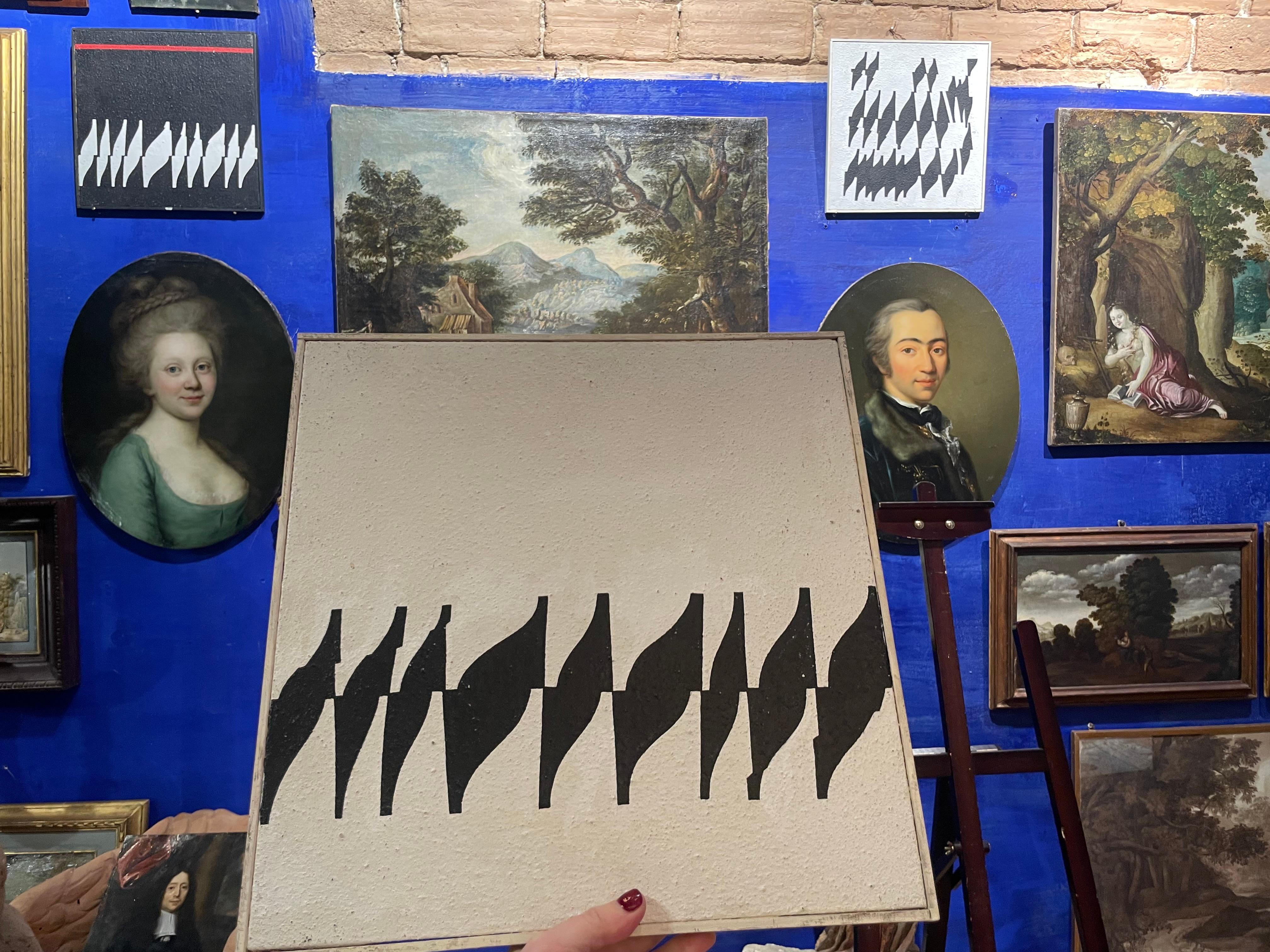 Enrico Sirello, 1974 – Optical Abstract Composition with Repeated Black Modules im Angebot 12