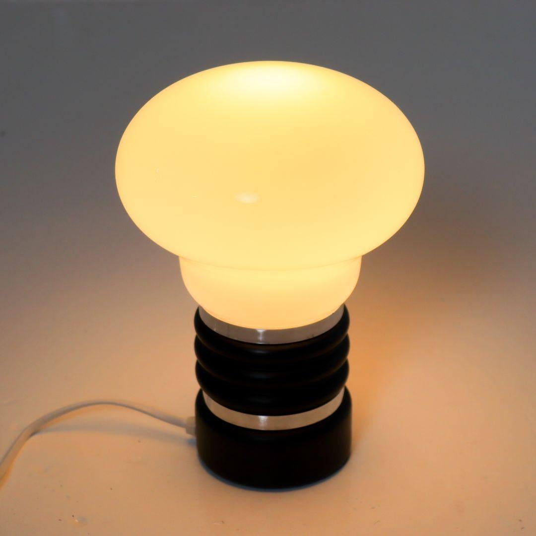 Lampe de table à ampoule Enrico Tronconi Bon état - En vente à BAARLO, LI