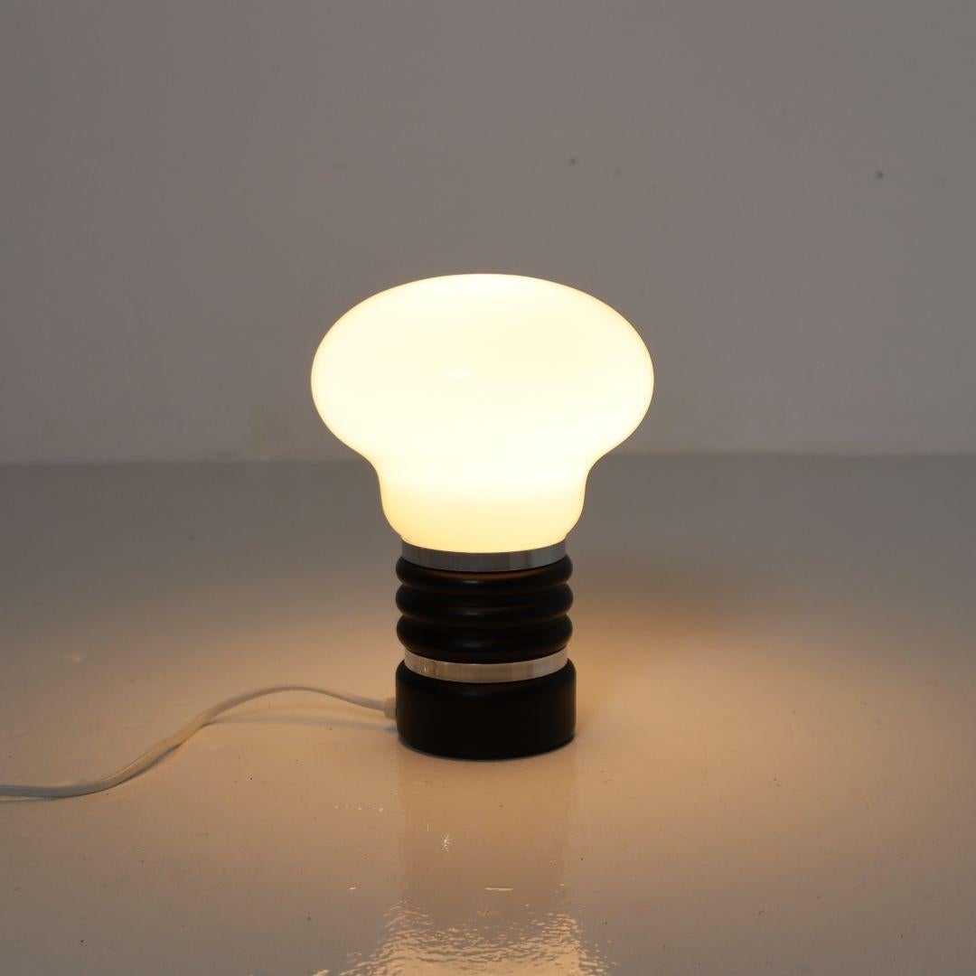 Fin du 20e siècle Lampe de table à ampoule Enrico Tronconi en vente