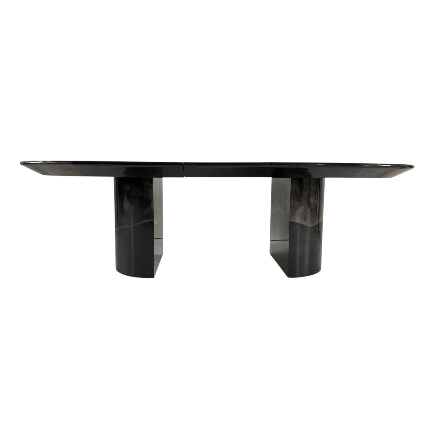 Mid-Century Modern Enrique Garcel pour Jimeco Table de salle à manger en cuir de chèvre noir, 1970 en vente