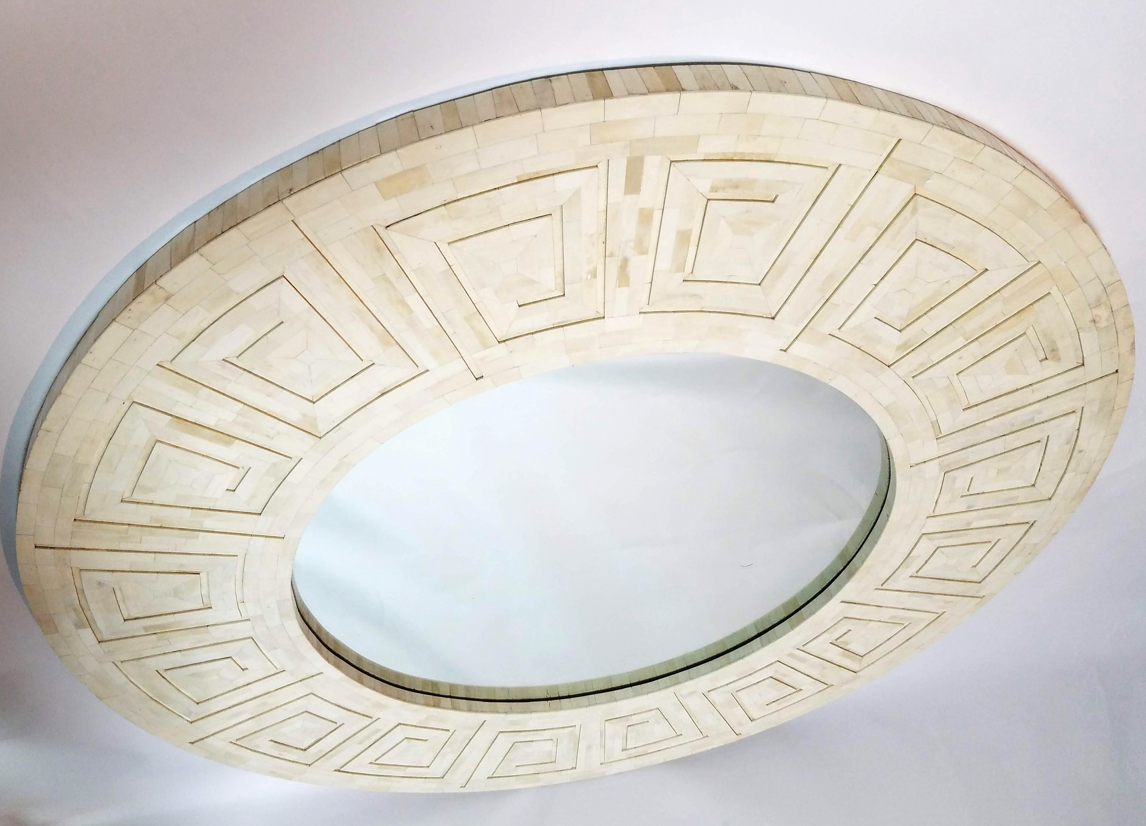 Enrique Garcel Greek Key Mirror Tessellated Bone 1970s Studio Crafted Columbia In Good Condition For Sale In Camden, ME