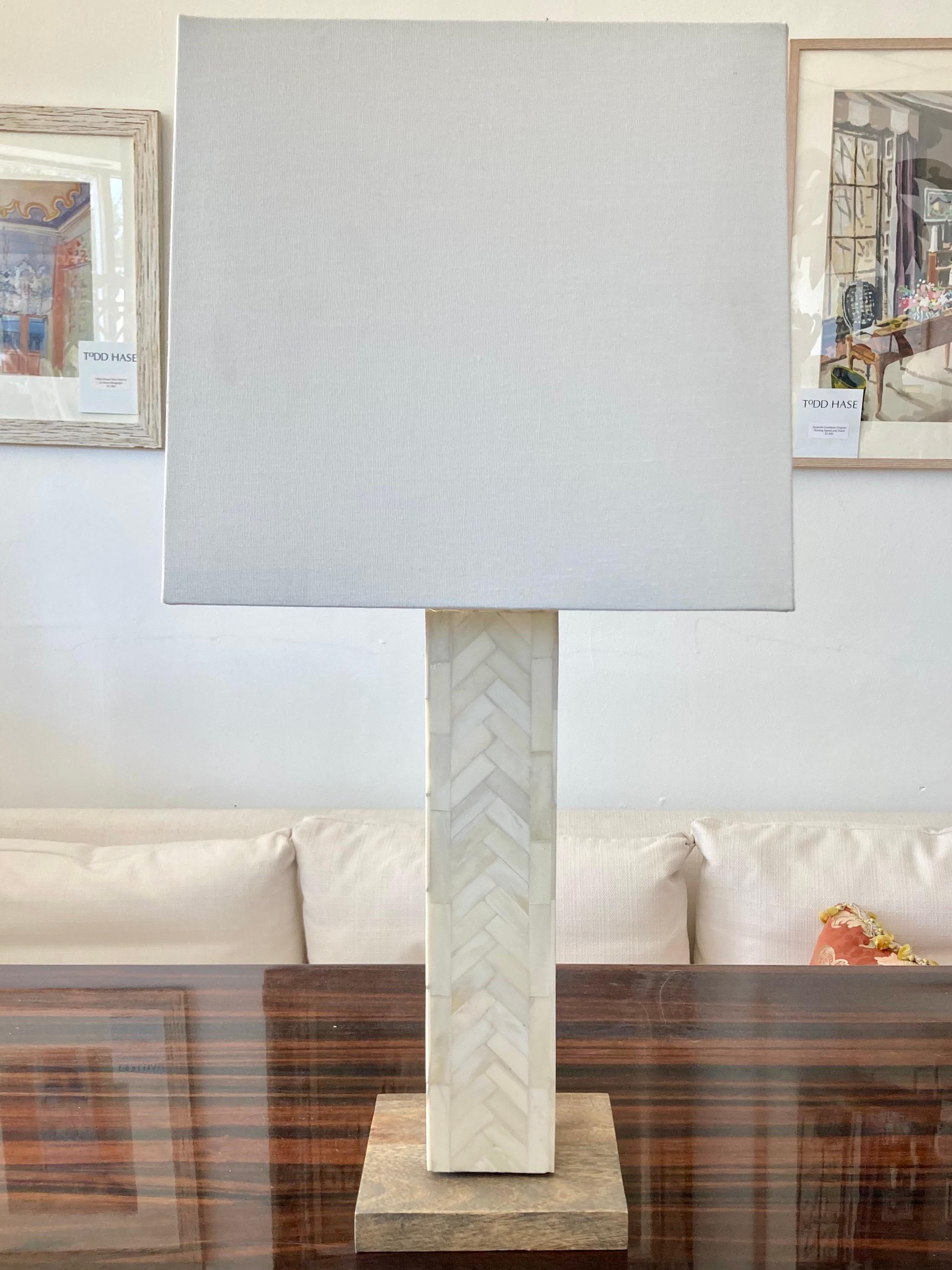Beautiful modern Enrique Garcel tessellated table lamp. Gorgeous detail work and nice combination with a simple stained wood base. Love the square shade. Keep original or change shade, it has some wear but adds to the character.