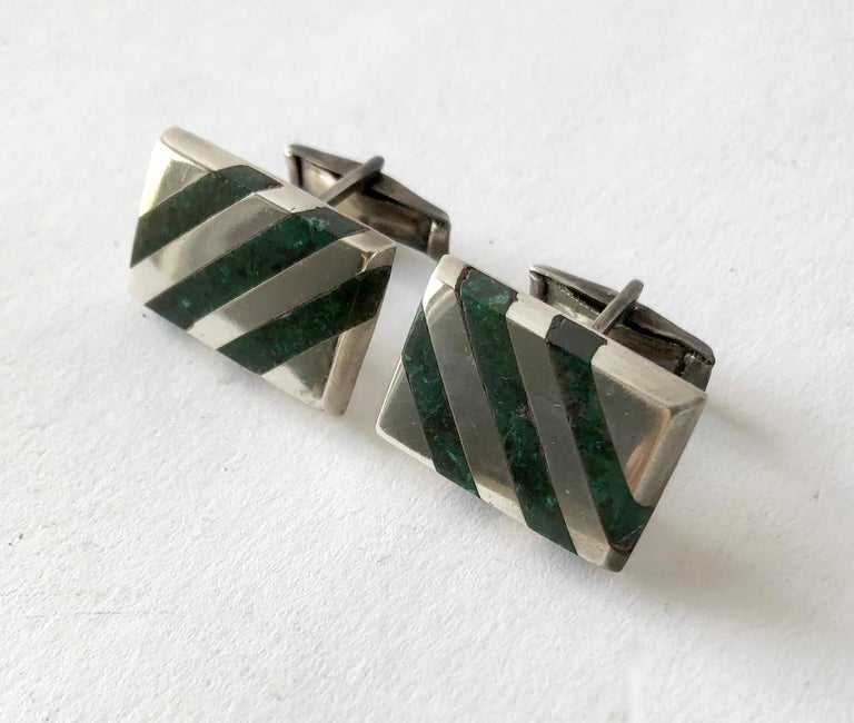 Enrique Ledesma Mexican Modern Sterling Silver Green Malachite Striped Cufflinks In Good Condition For Sale In Los Angeles, CA
