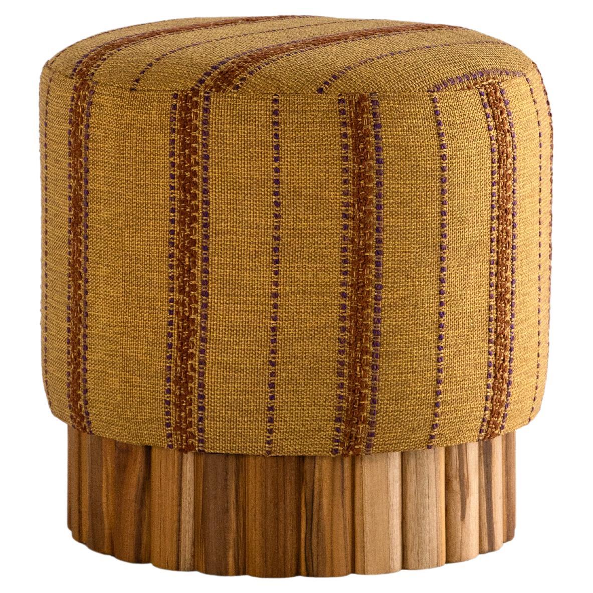 Ensamble Pouf in Acosta Mendoza 138-22 Vertical For Sale