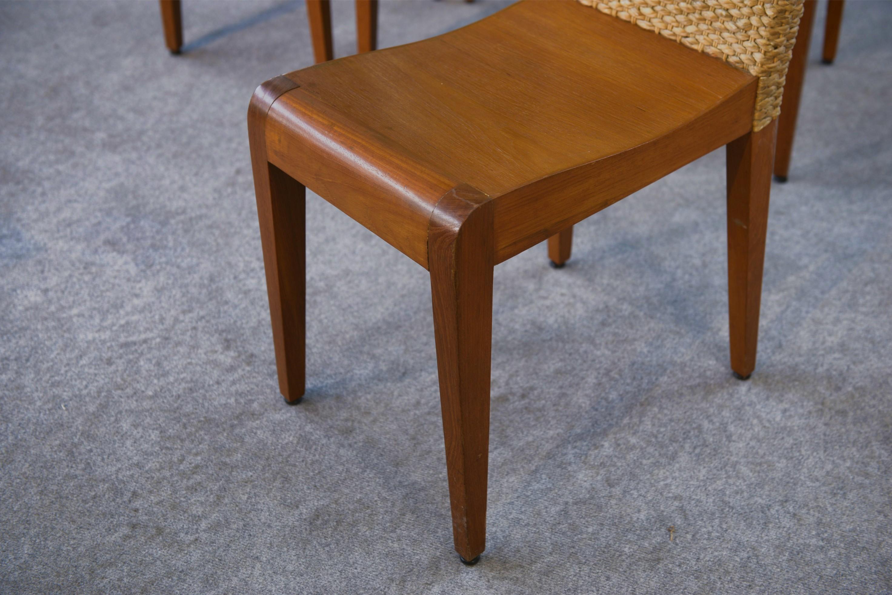 Late 20th Century Ensemble de 4 chaises éditées par Yothaka For Sale