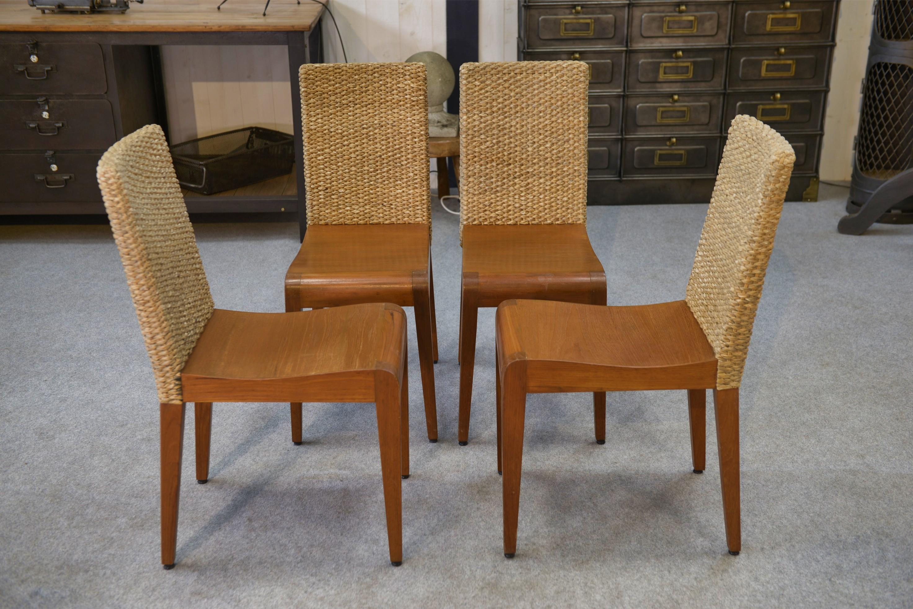 Wood Ensemble de 4 chaises éditées par Yothaka For Sale