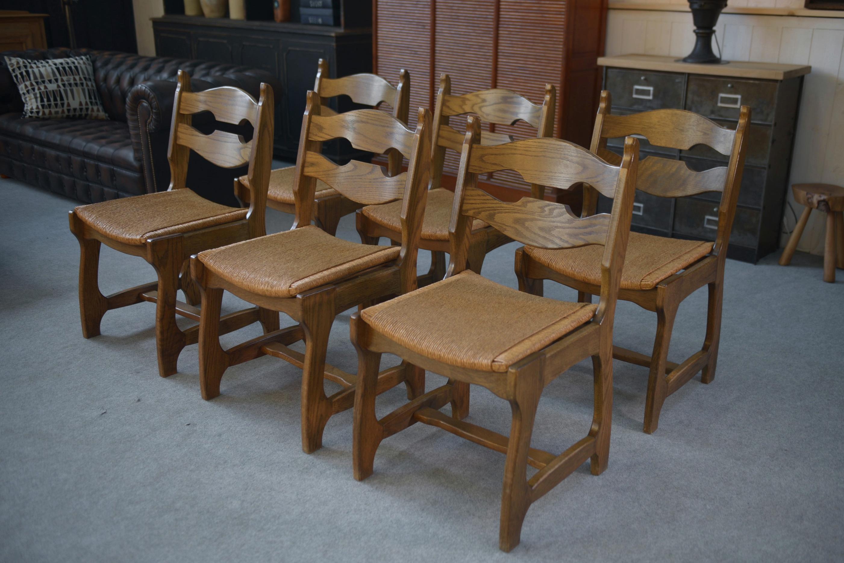Ensemble di 6 chaises assise en jonc e dossier en échelle Guillerme et Chambron in vendita 6