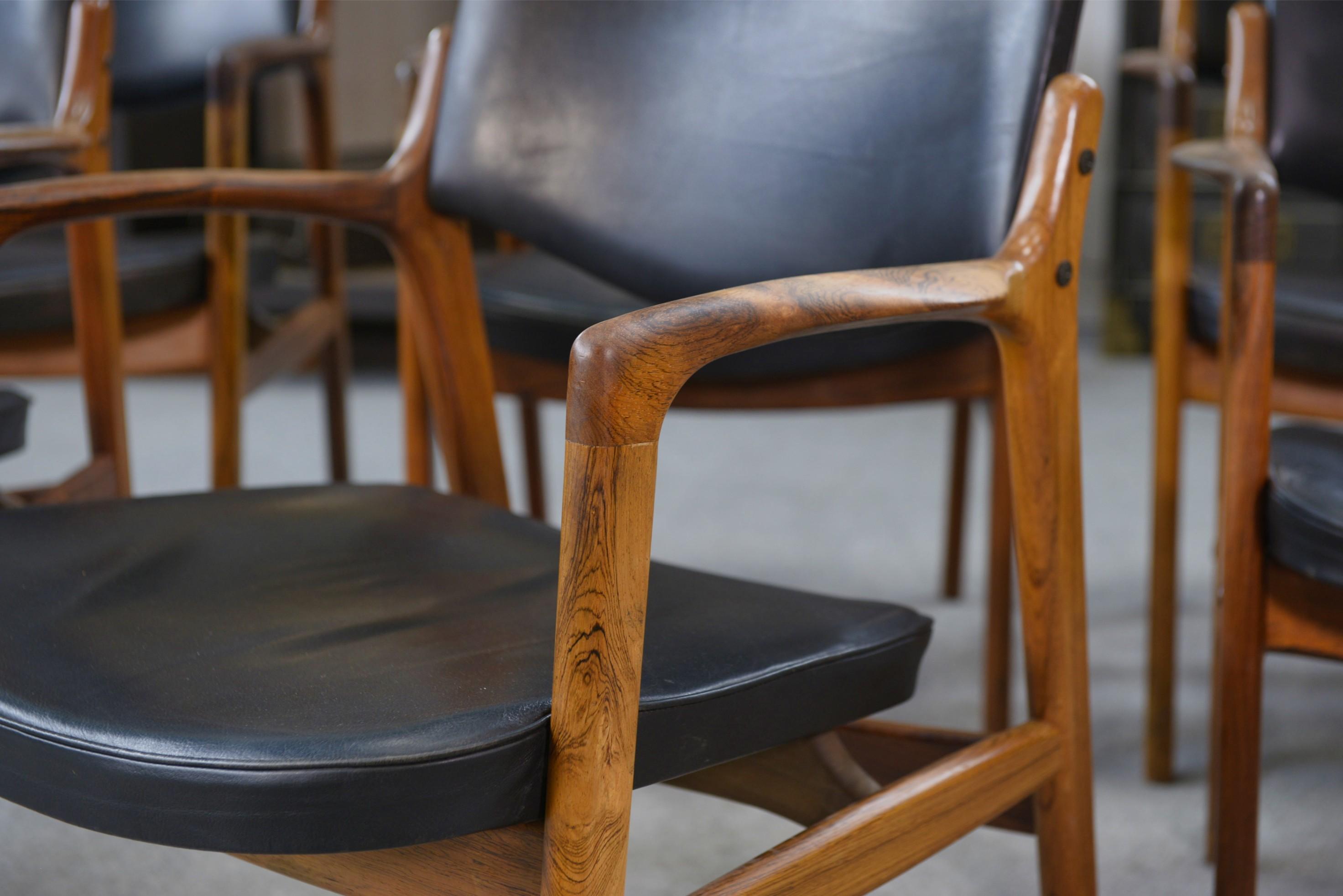 Ensemble de 6 fauteuils scandinaves en cuir et palissandre par Gondo Gravesen For Sale 4