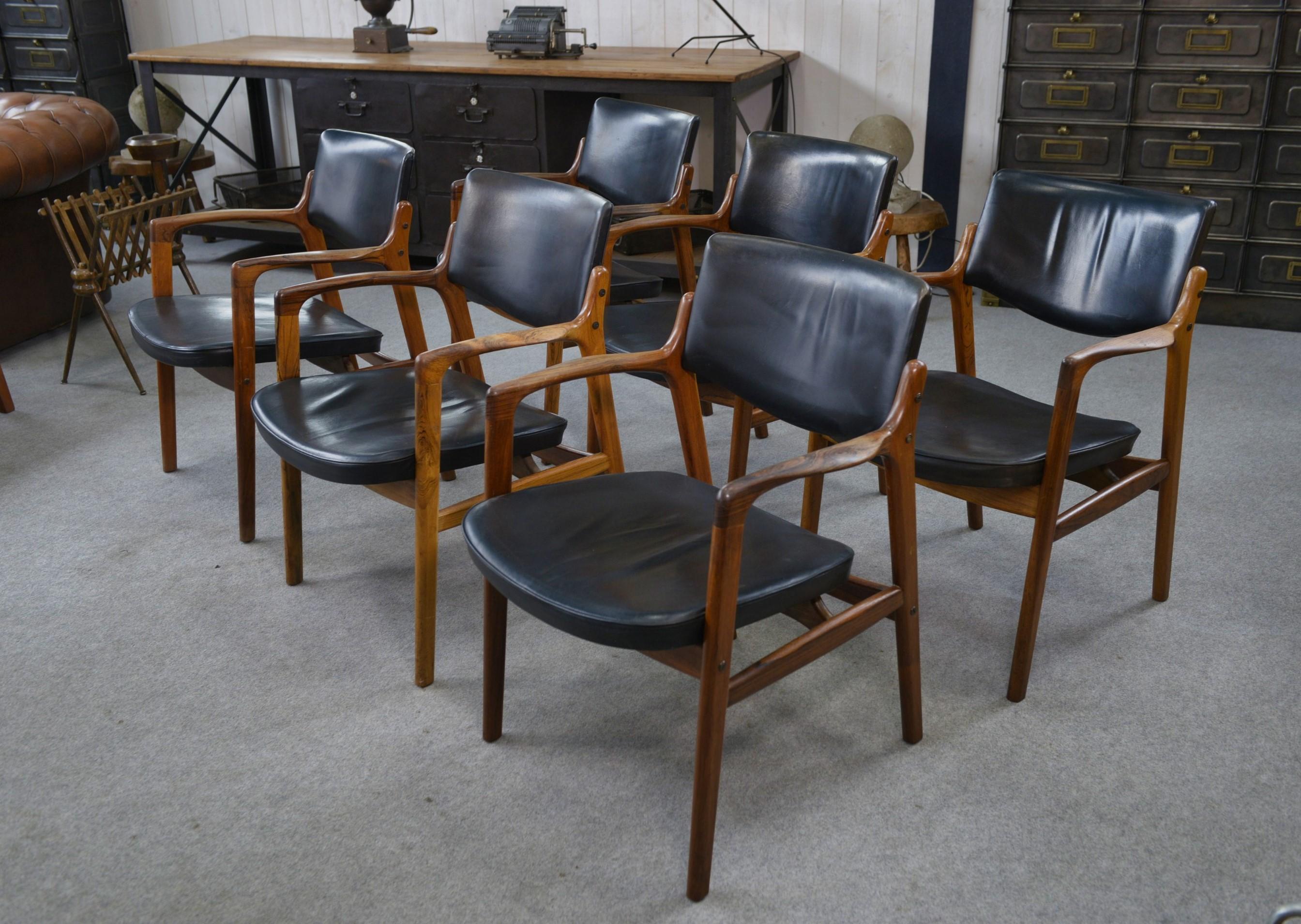 Ensemble de 6 fauteuils scandinaves en cuir et palissandre par Gondo Gravesen For Sale 7