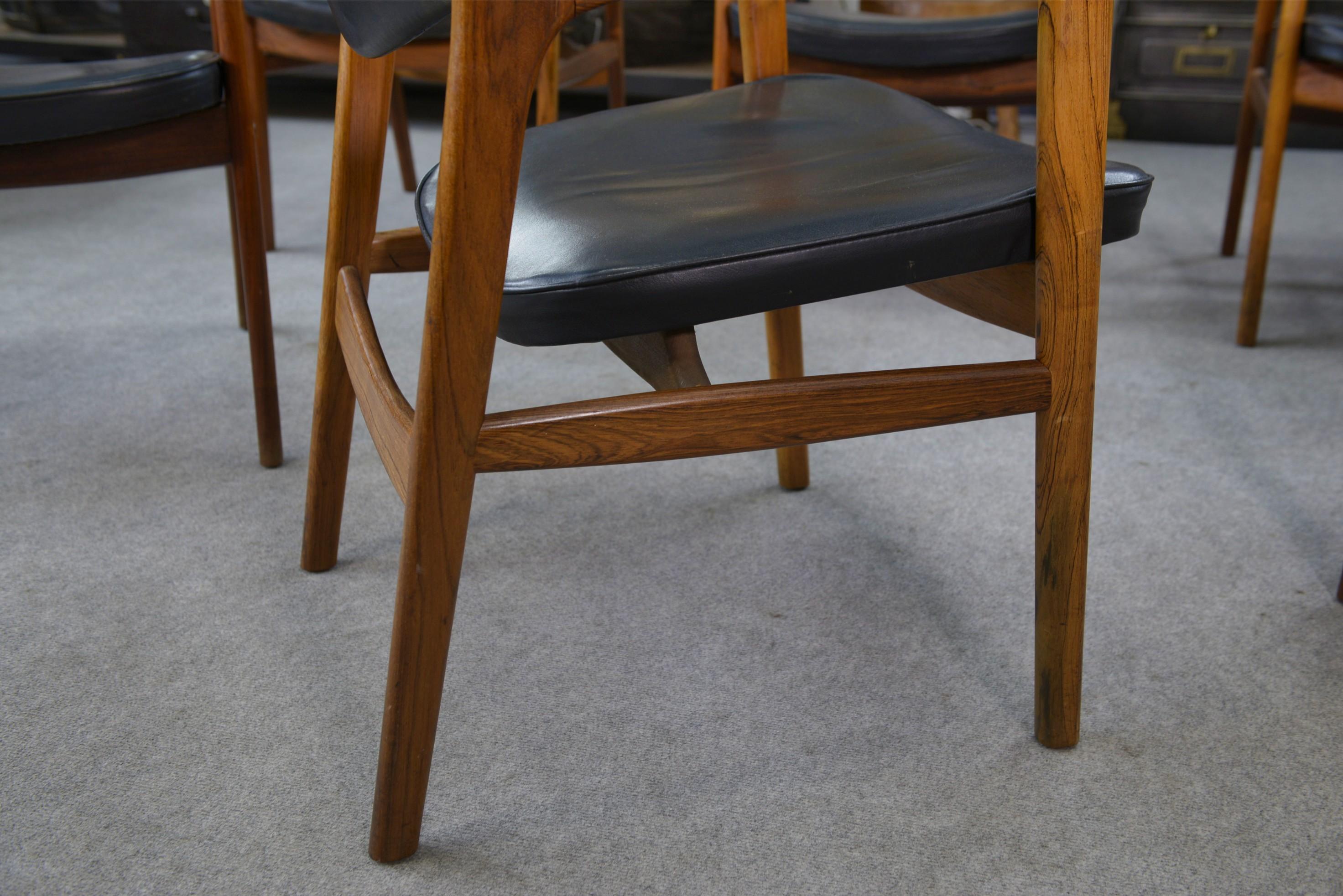 Ensemble de 6 fauteuils scandinaves en cuir et palissandre par Gondo Gravesen For Sale 2