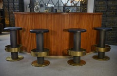 Ensemble de 6 tabourets en acier et laiton 1980's