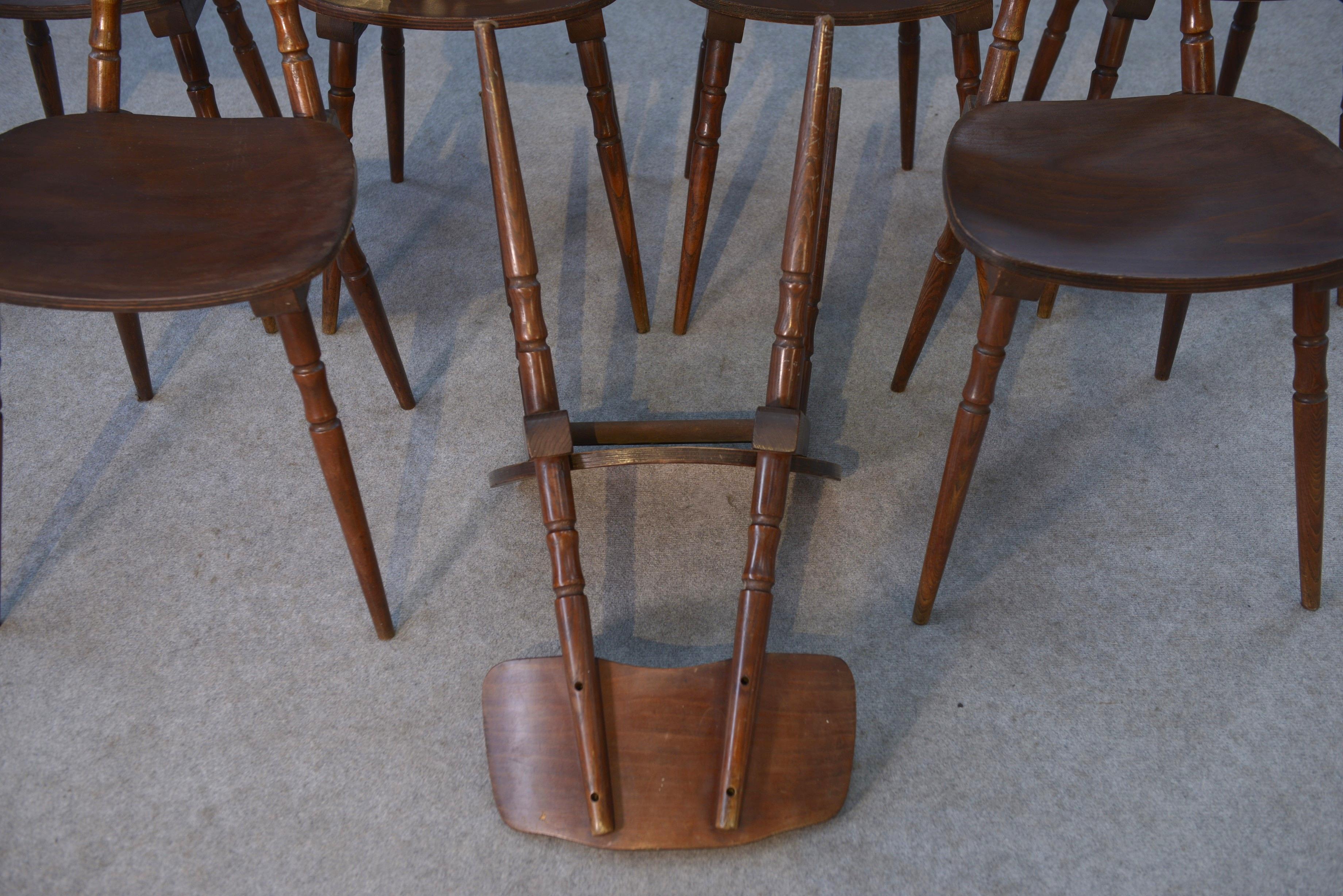 Beech Ensemble de 7 chaises en chêne et contreplaqué de hêtre For Sale