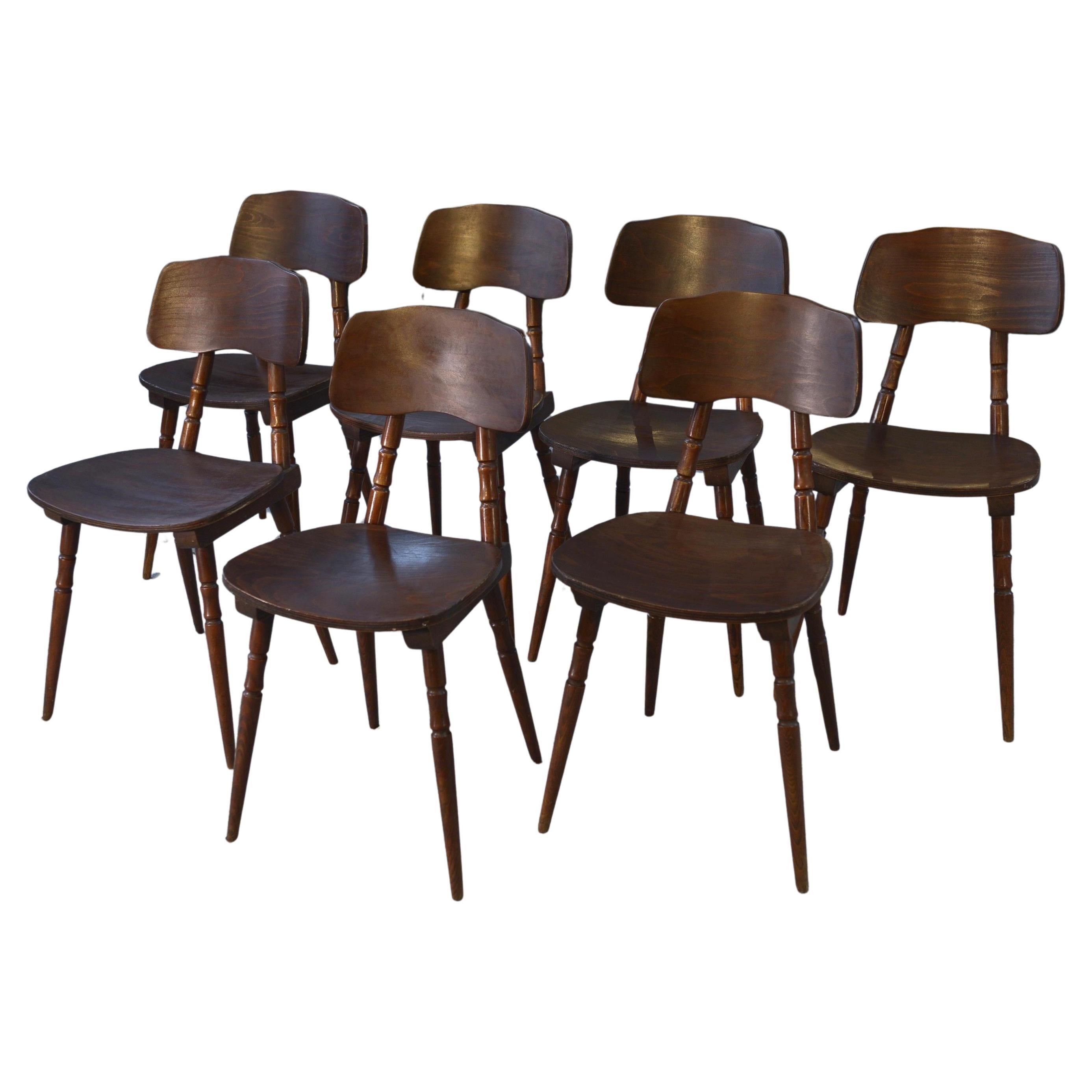 Ensemble de 7 chaises en chêne et contreplaqué de hêtre For Sale