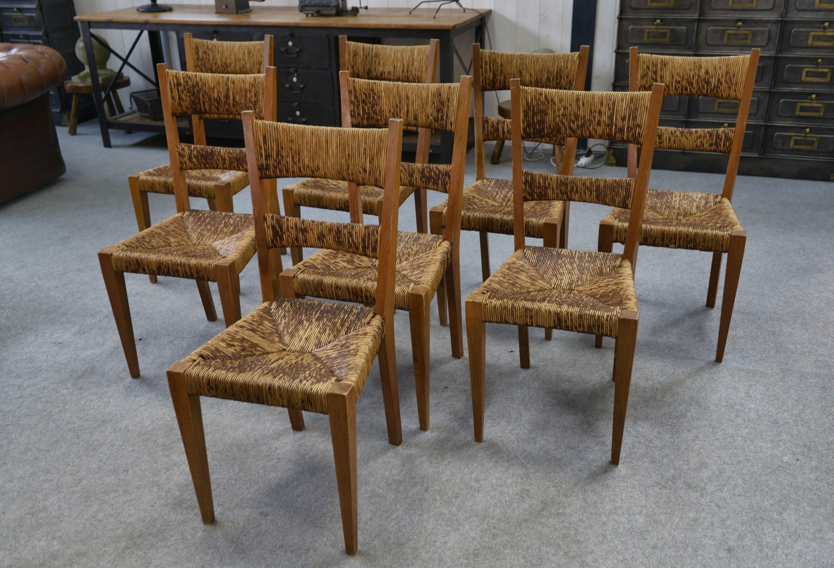 Metà XX secolo Ensemble di 8 chaises dans le goût de Geneviève Pons anni '50 in vendita