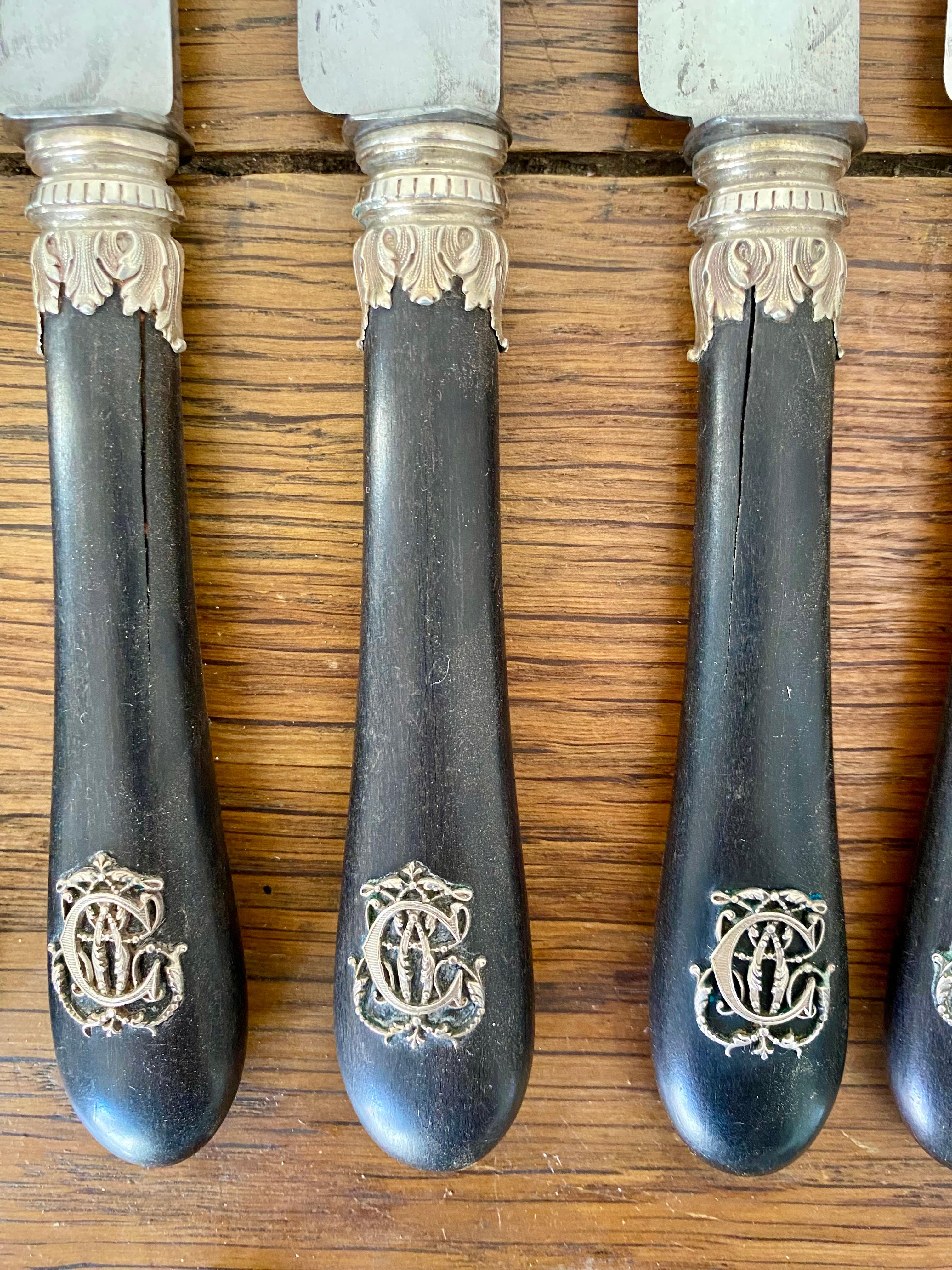 Ensemble de couteaux Napoléon III, argent et ébène en vente 4