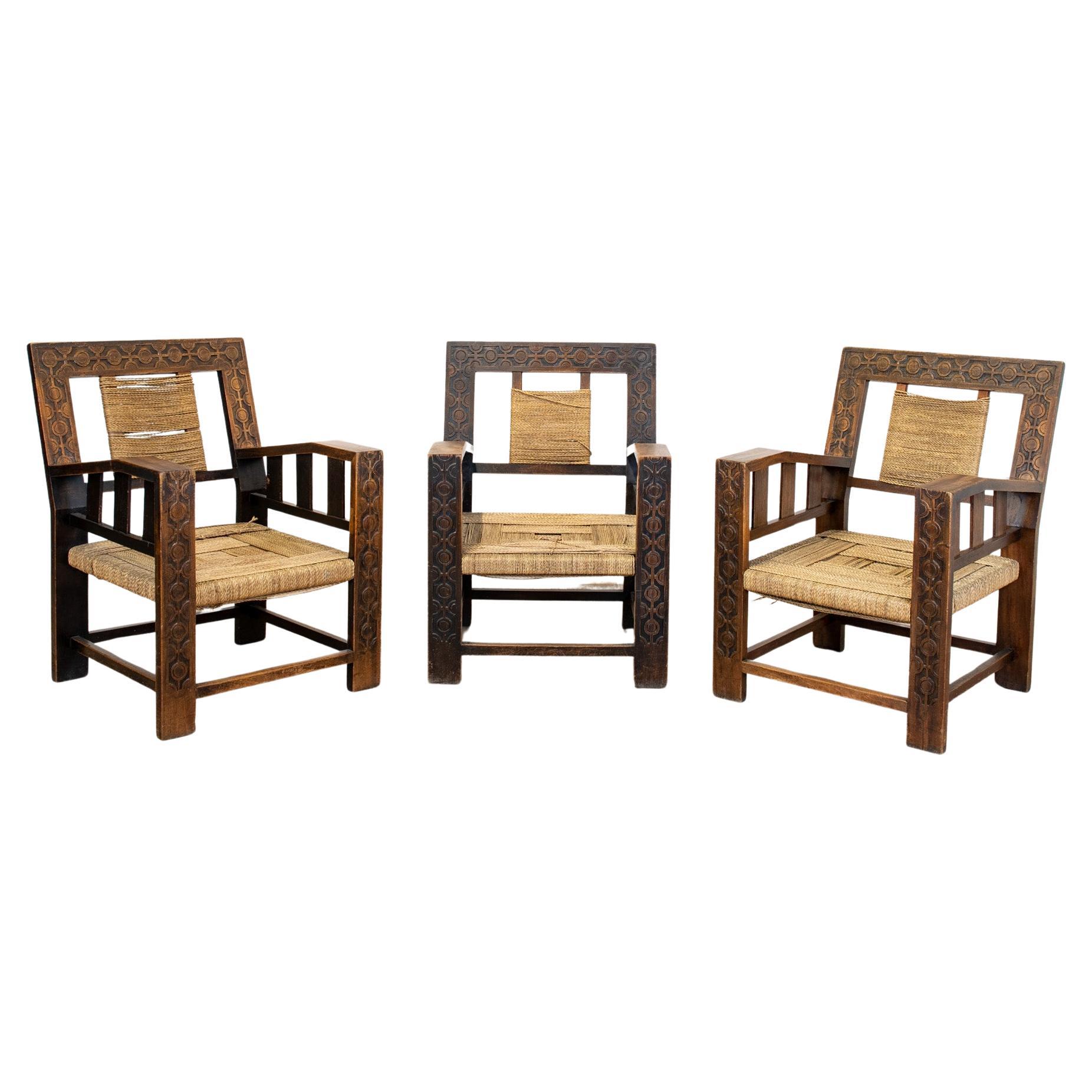 Ensemble de Fauteuils Néo-Basques Sculptés en Paille et Chêne, 1940s