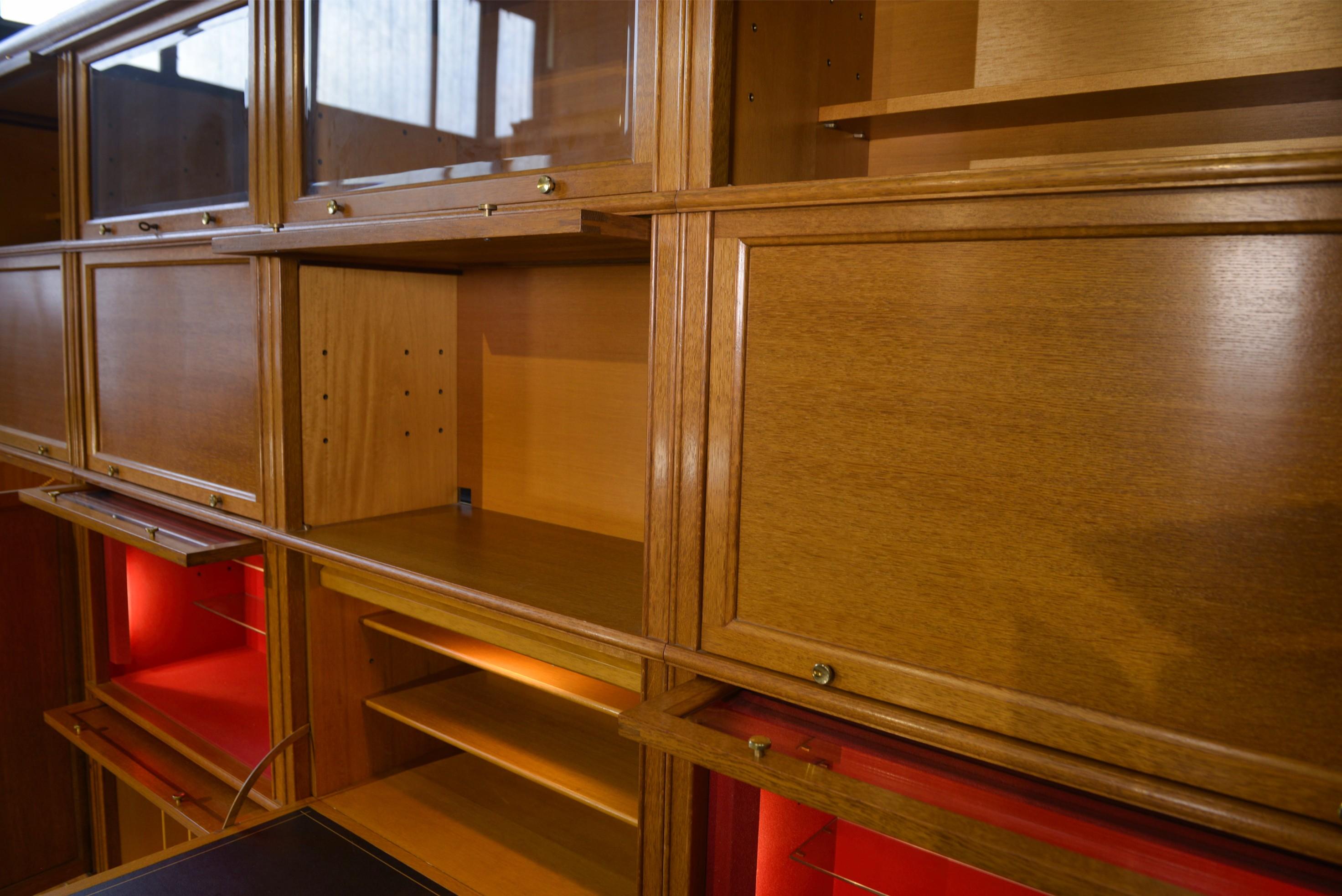 Ensemble meubles modulables par Martin Dupuis en chêne clair 1960 For Sale 4