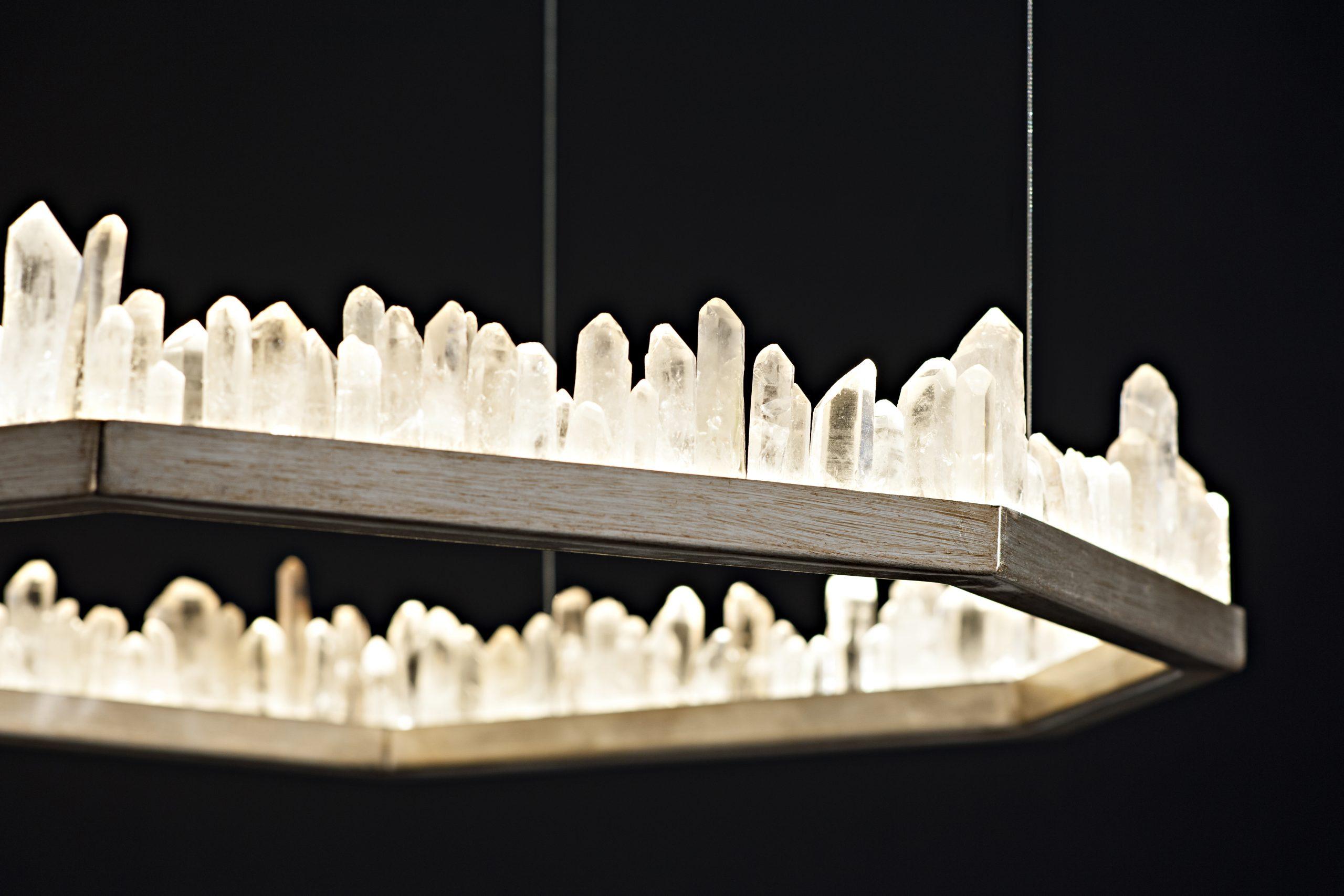 Modern Ensemble of 7 White Quartz Pendant Lamp by Aver  For Sale