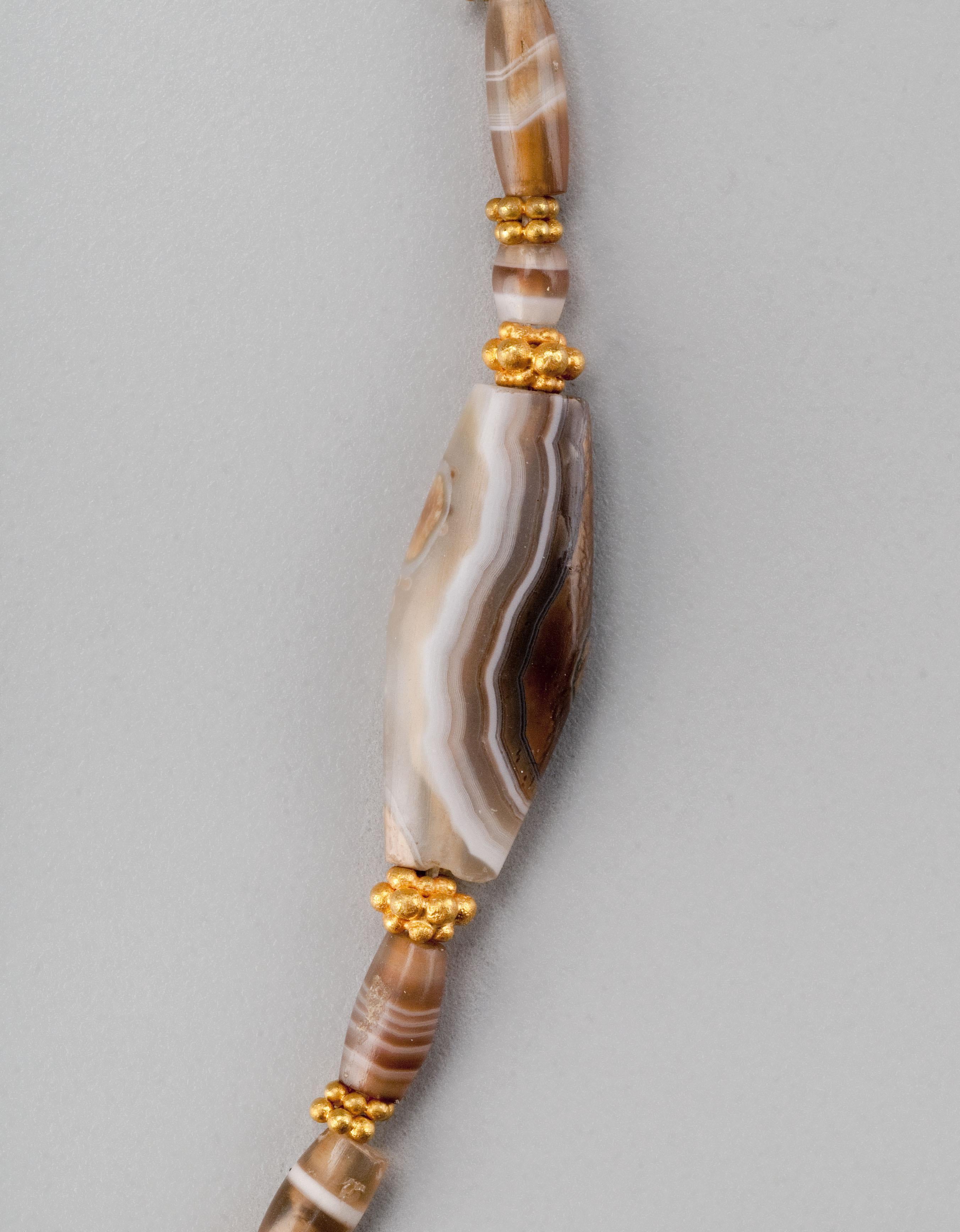 Ensemble of Ancient Agate Bead Necklaces, 22k Granulated Gold Beads, and Clasp For Sale 1