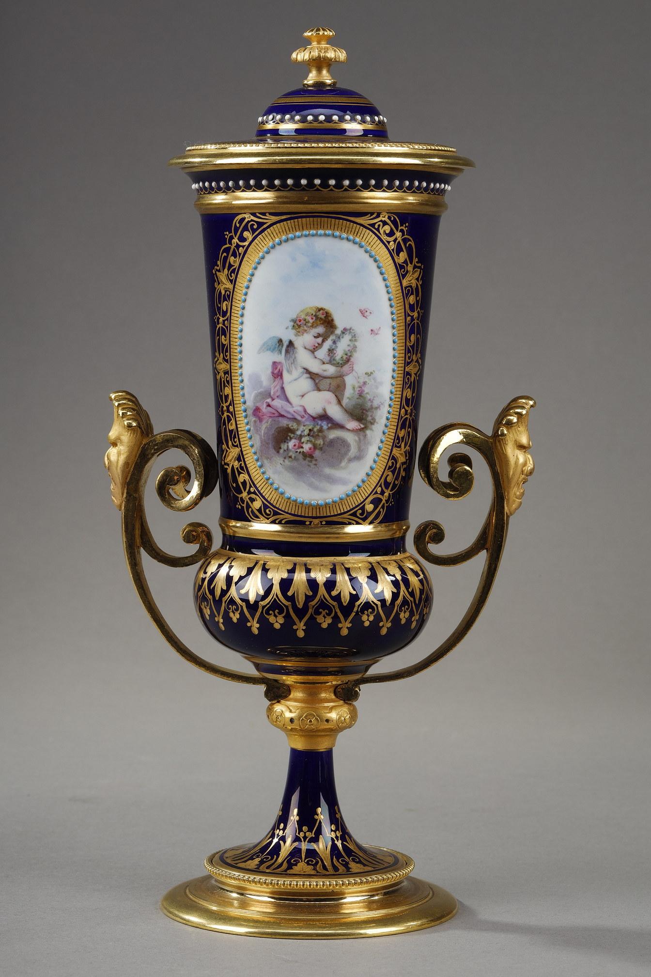 French Ensemble of Sèvres Porcelain Decorated with Putti For Sale