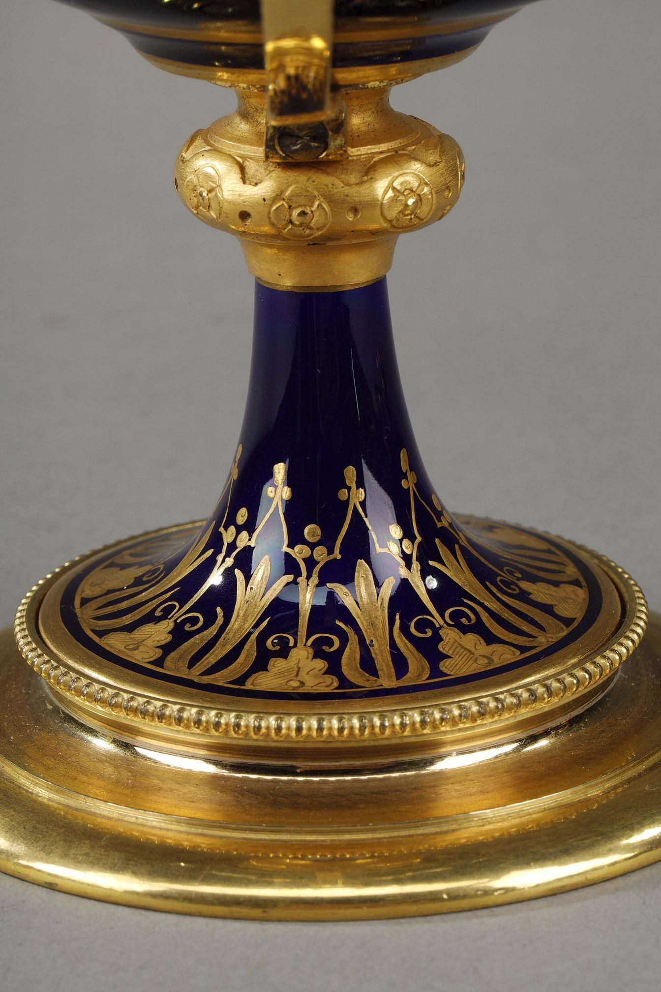 Ensemble of Sèvres Porcelain Decorated with Putti 1