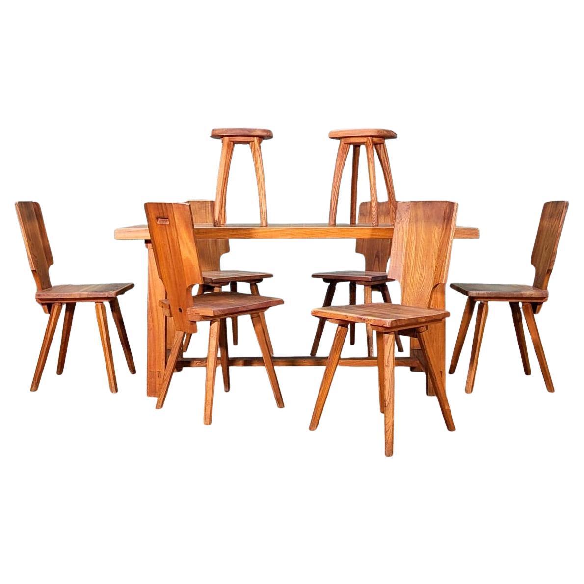 Ensemble Pierre Chapo, 6 chaises S28, Table T01D et paire de tabouret For Sale