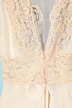 Ensemble Robe and night gown in silk and lace appliqué By Lady Duff Circa 1930