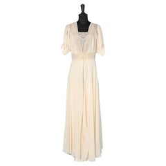 Ensemble Robe and night gown in silk and lace appliqué By Lady Duff Circa 1930