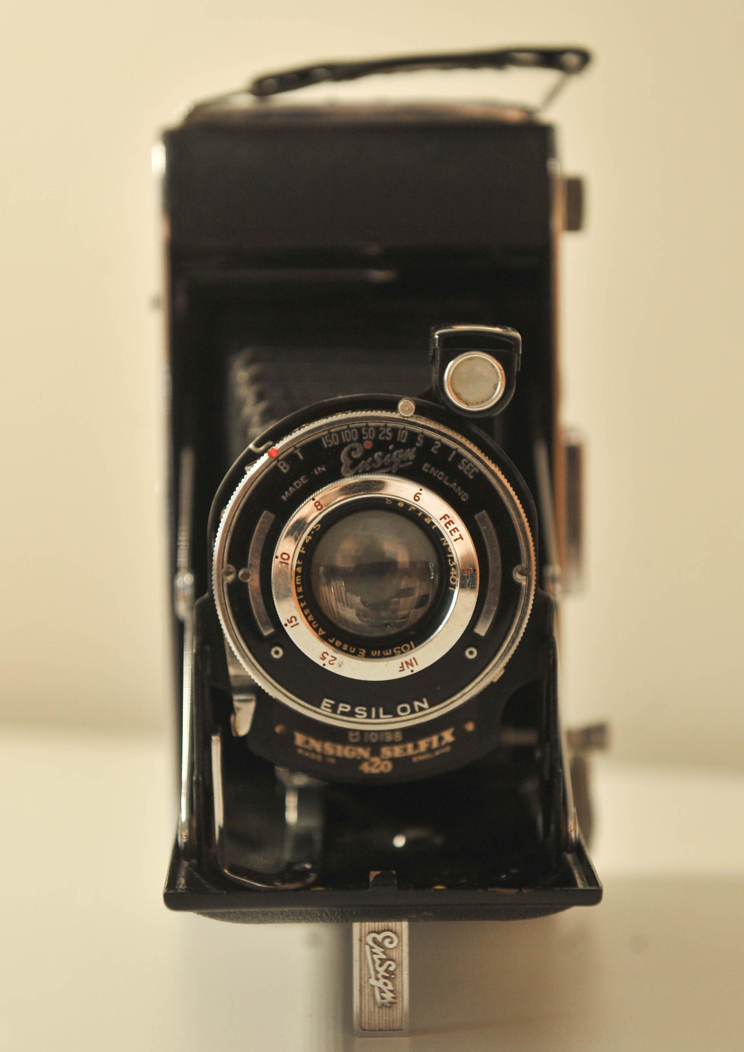Steel Ensign 420 Selfix With Ensar Anastigmat 105mm F4.5 Fixed Lens & Epsilom Shutter