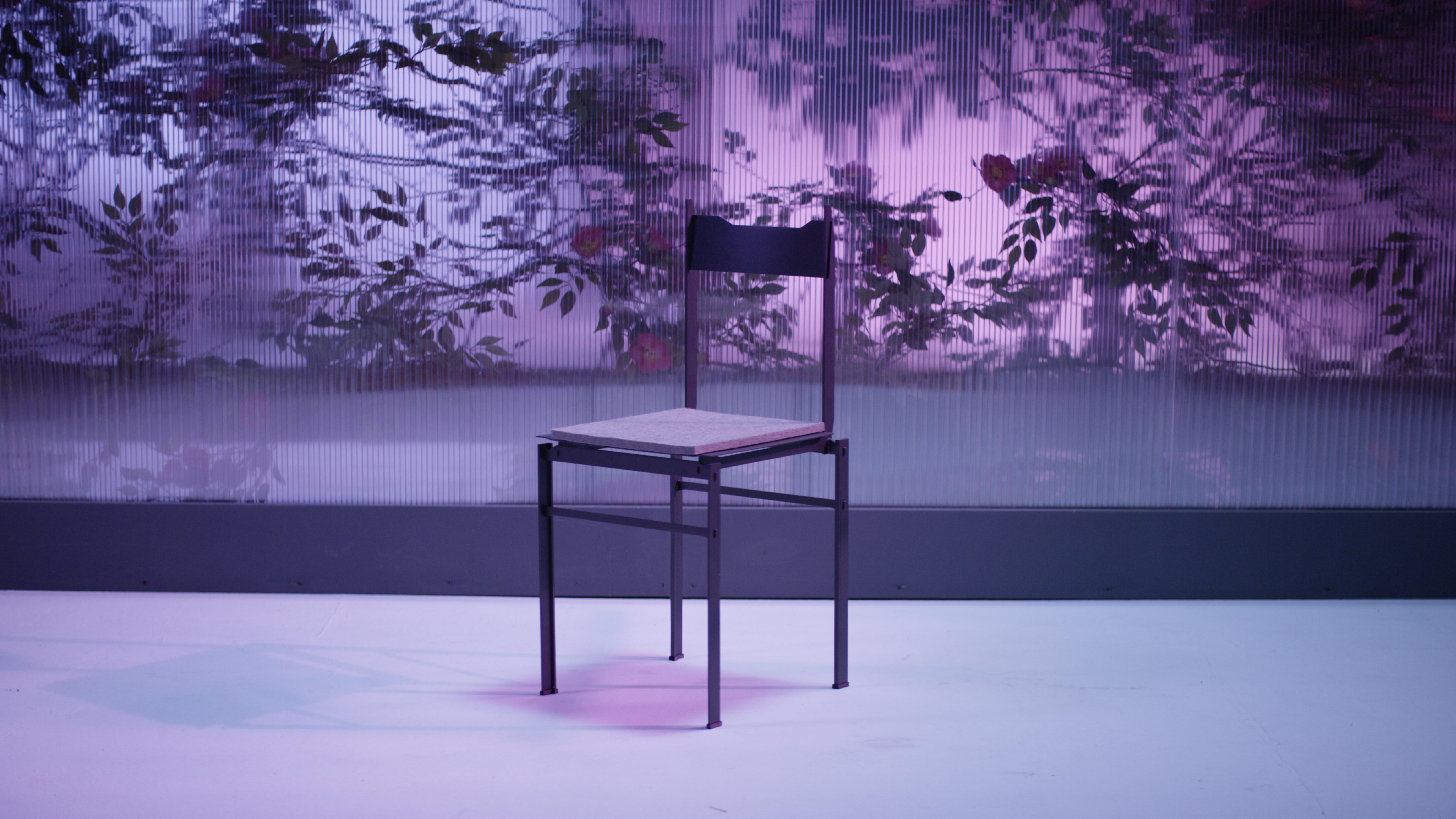XXIe siècle et contemporain Ensemble de 2 chaises italiennes contemporaines en acier et aluminium, 