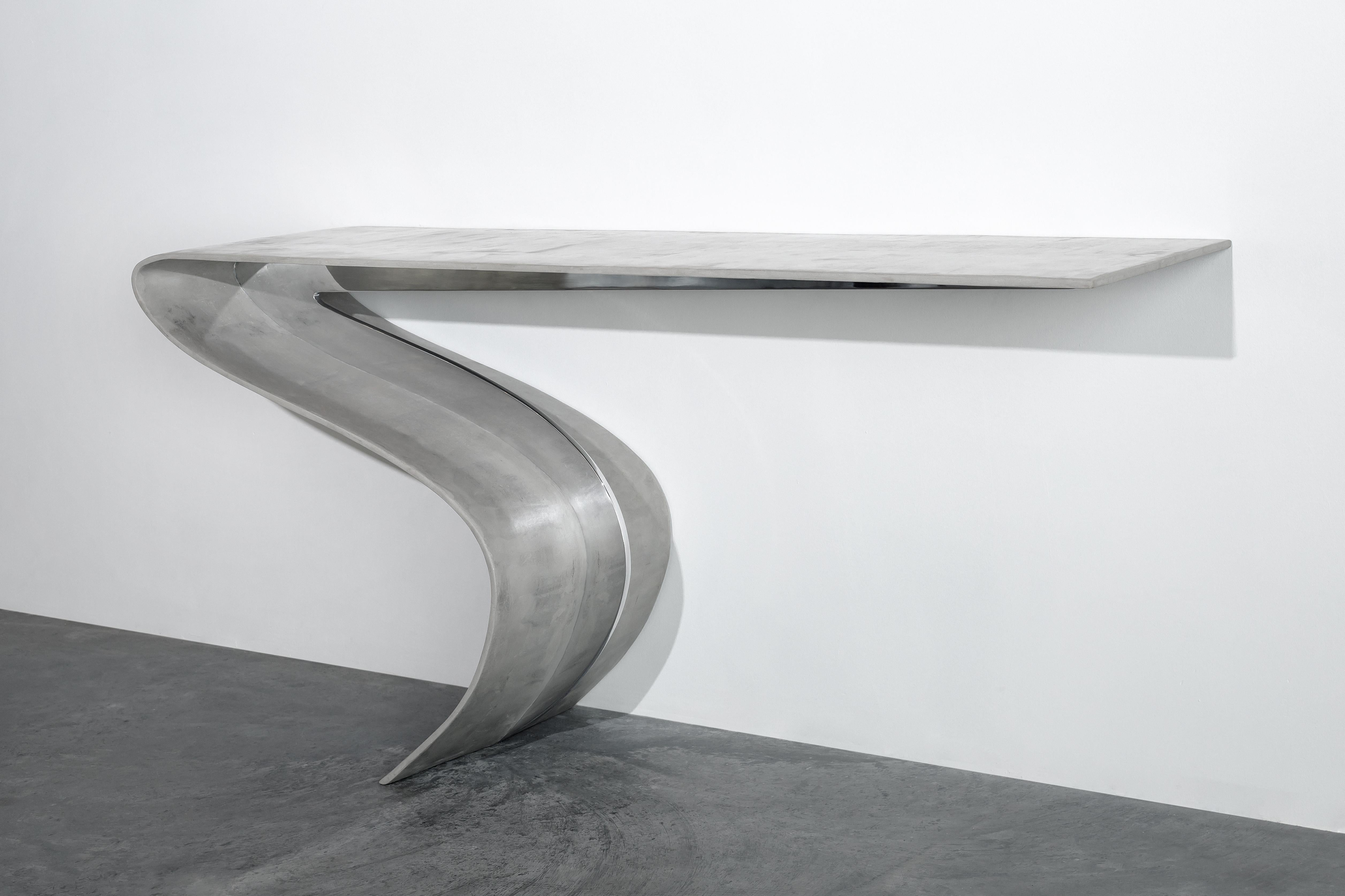 Enso Table by Neal Aronowitz Design In New Condition For Sale In Geneve, CH