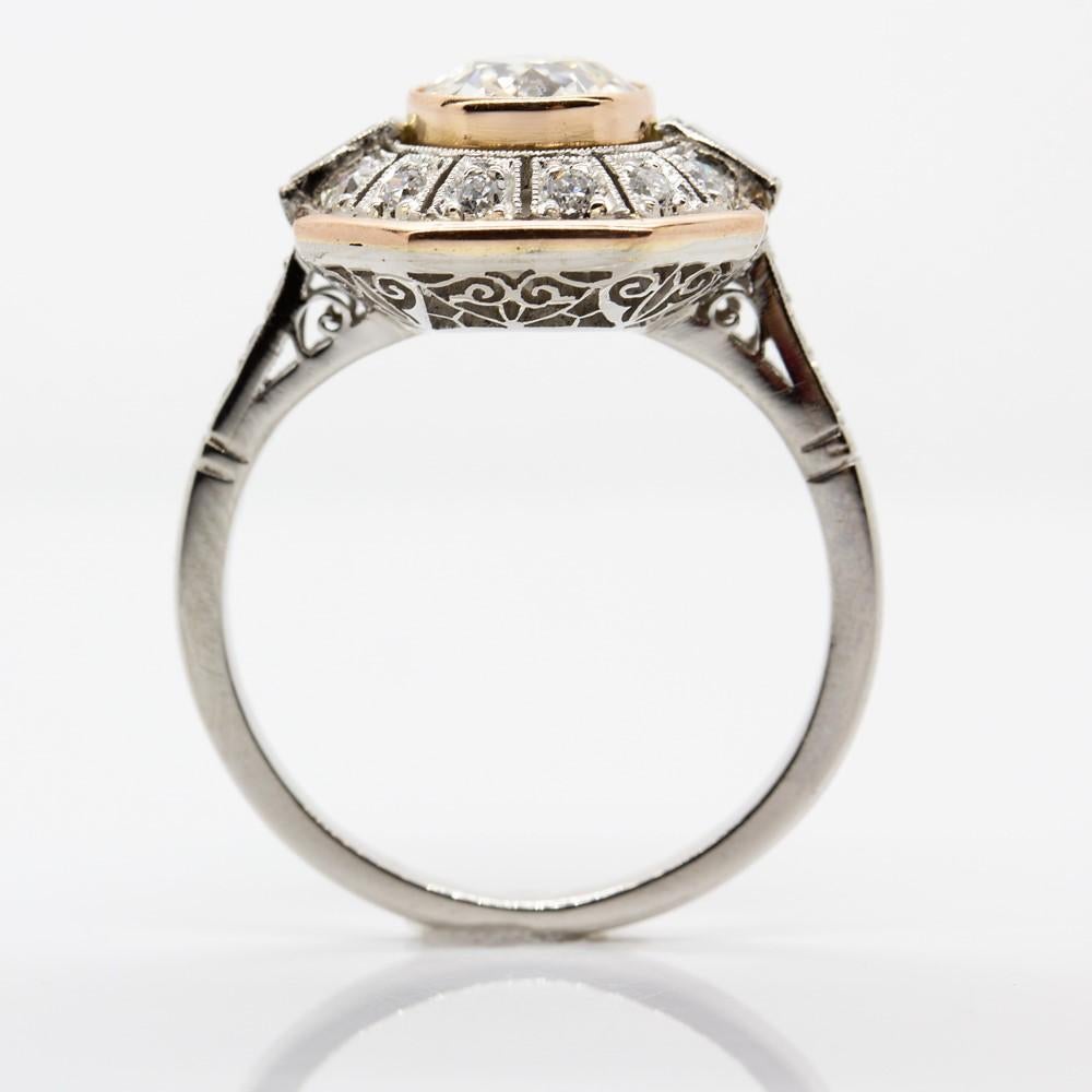 Enticing 18 Karat Gold and Platinum Diamonds Ring In Excellent Condition In Miami, FL