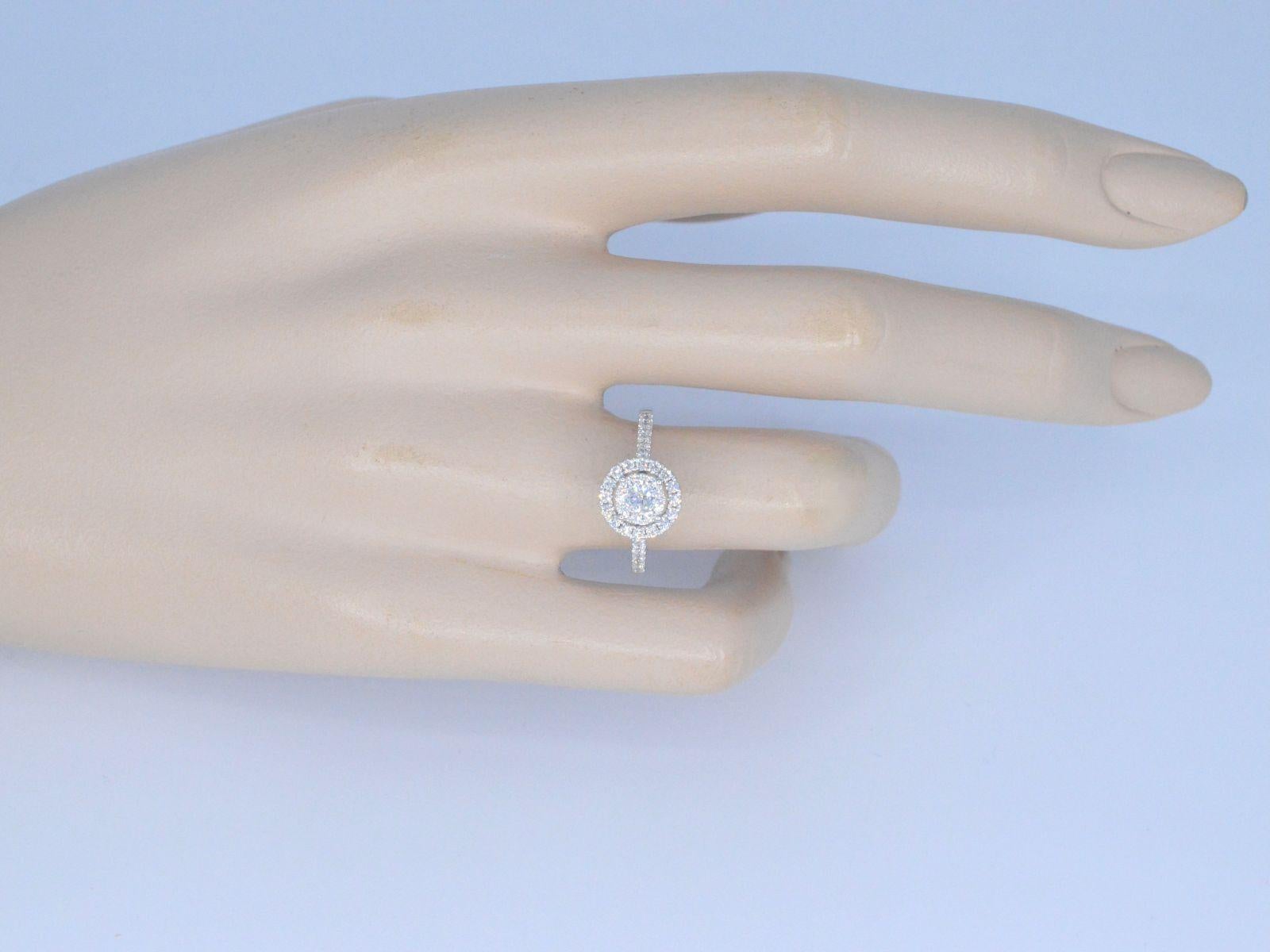Contemporary Entourage Ring with Brilliant Cut Diamond For Sale