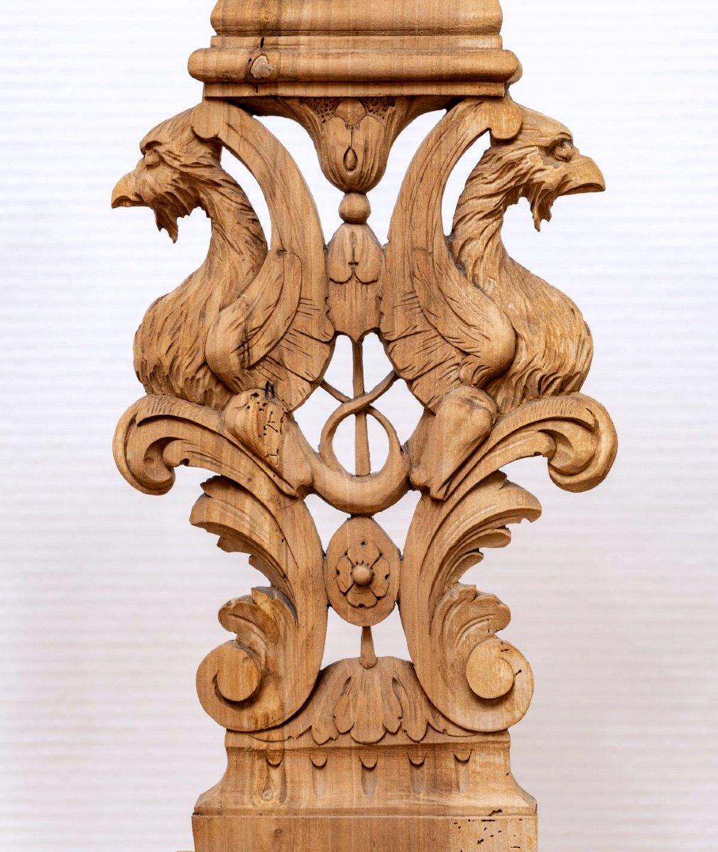 19th Century Entrance Chair - Solid Walnut - Au Putti Decor - Neo-renaissance - Period: XIXth For Sale