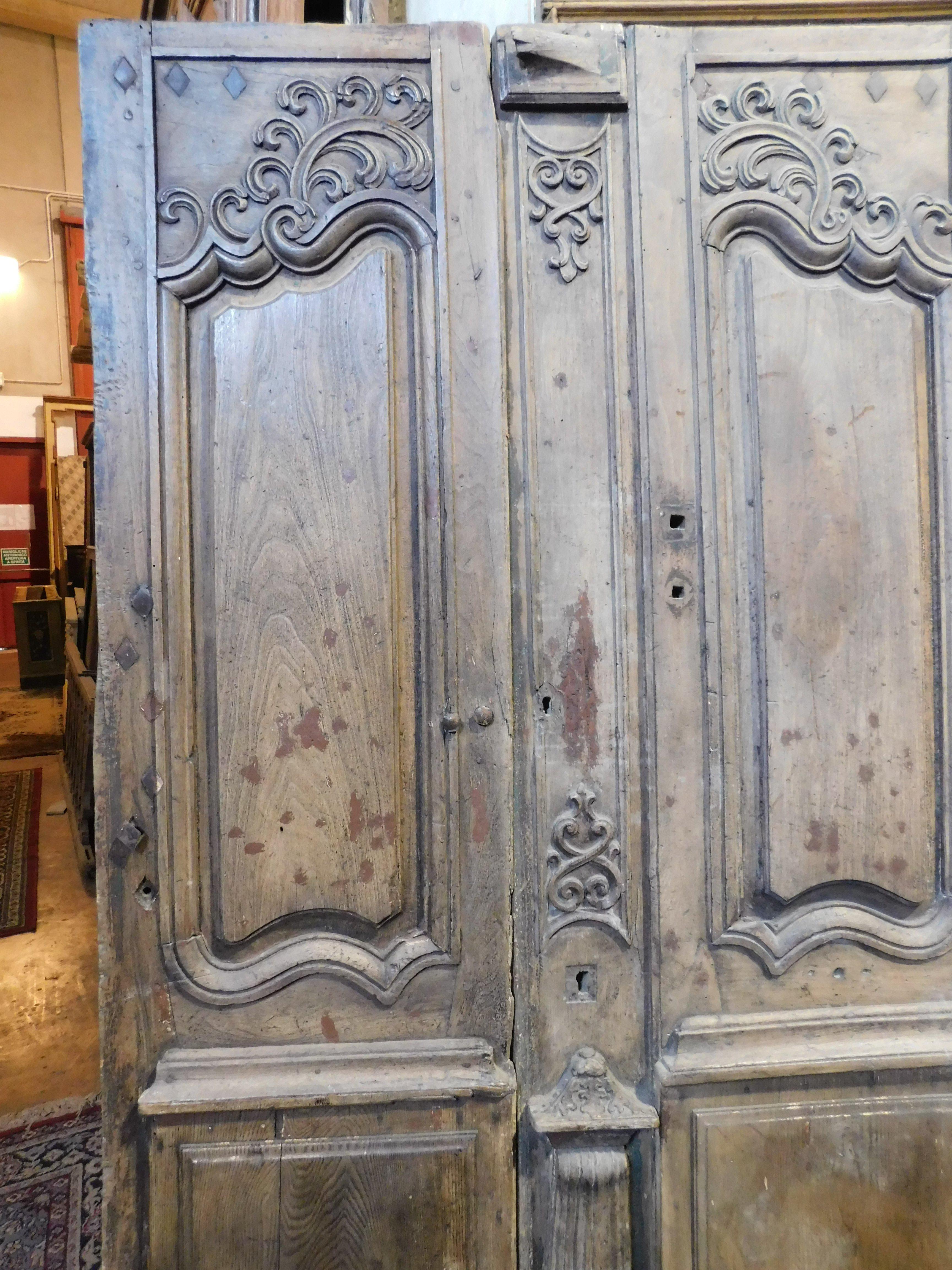 Hand-Carved Entrance door, double-hinged doorway With wavy carved panels, oak, France For Sale