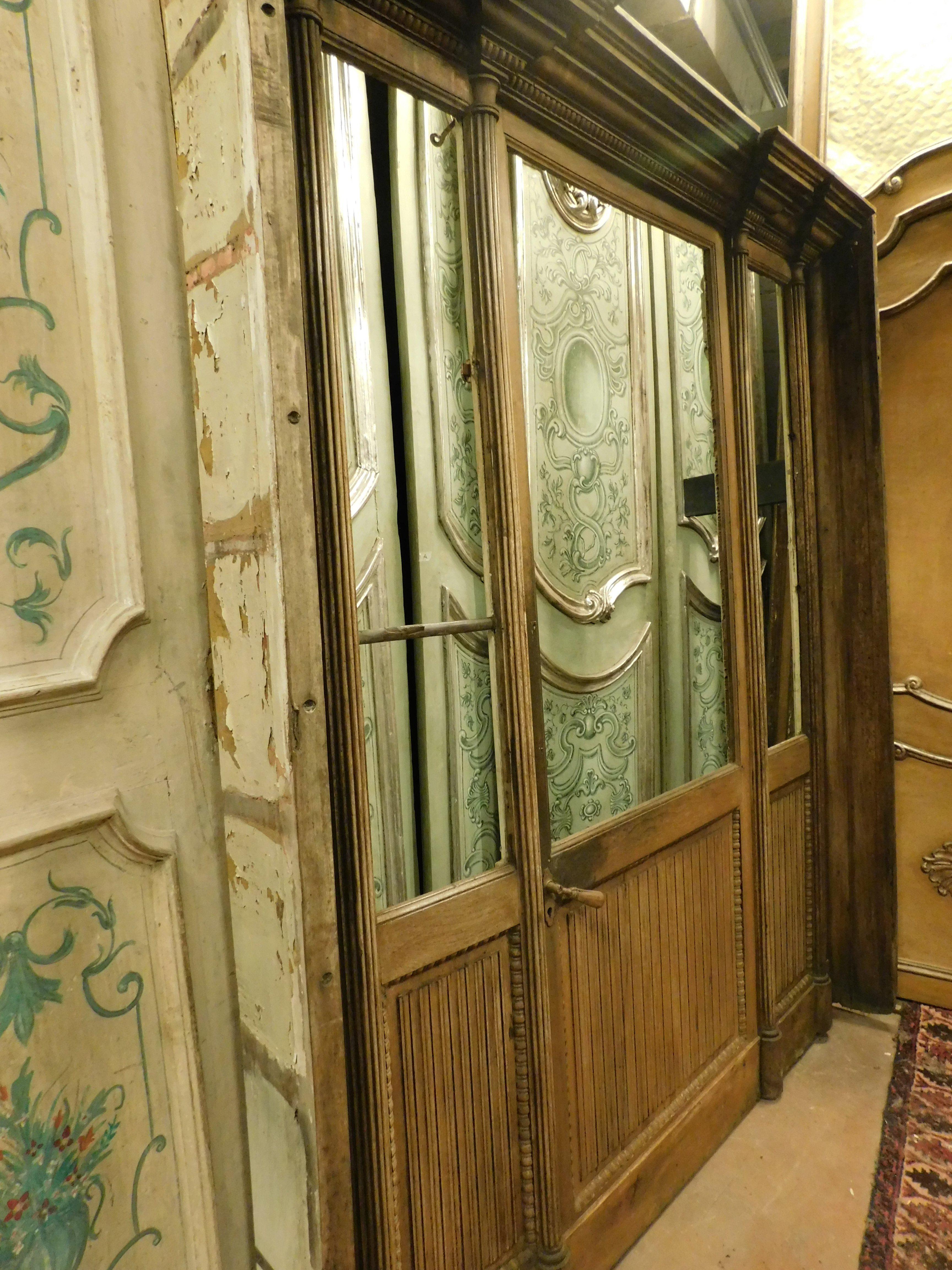 Porte d'entrée, porte de magasin en verre en noyer, Italie en vente 4