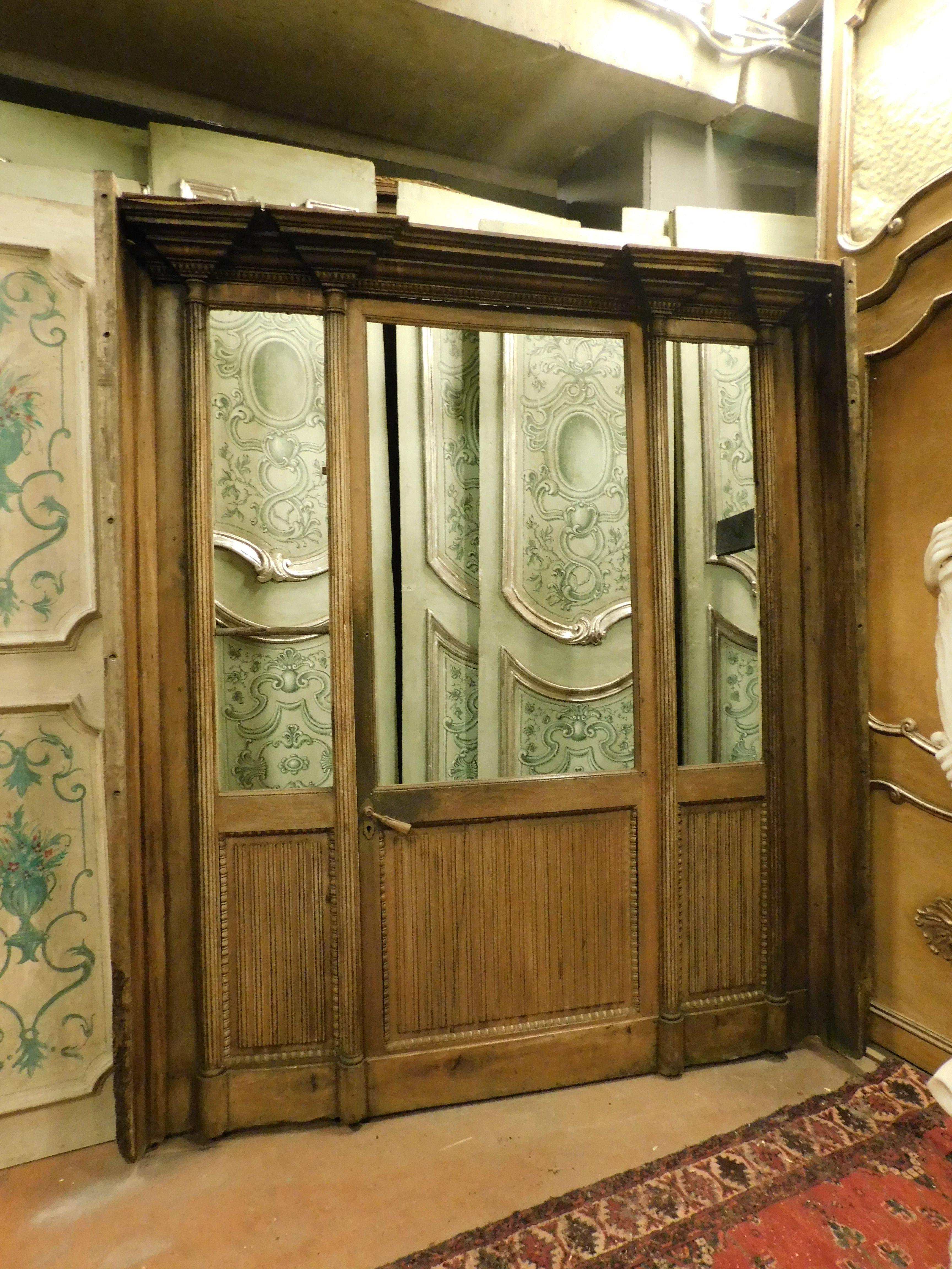 italien Porte d'entrée, porte de magasin en verre en noyer, Italie en vente