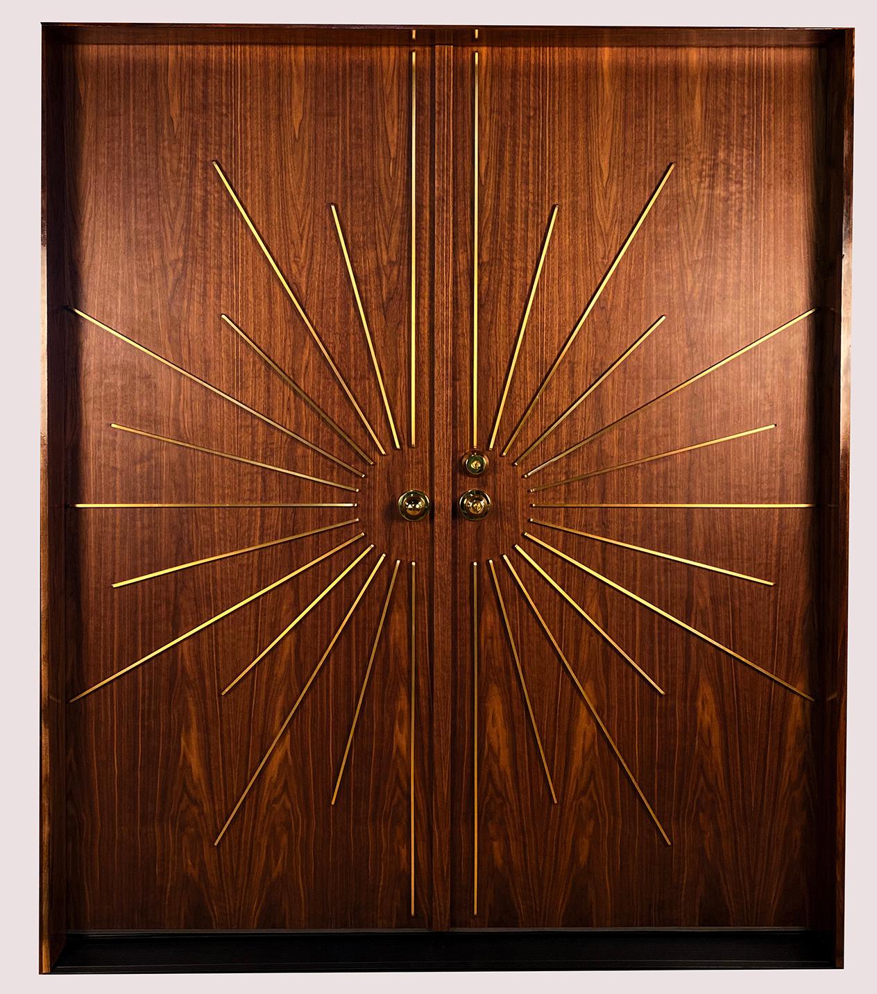 Brass Entrance or Passage Way Large Starburst Door Hardware Kit For Sale