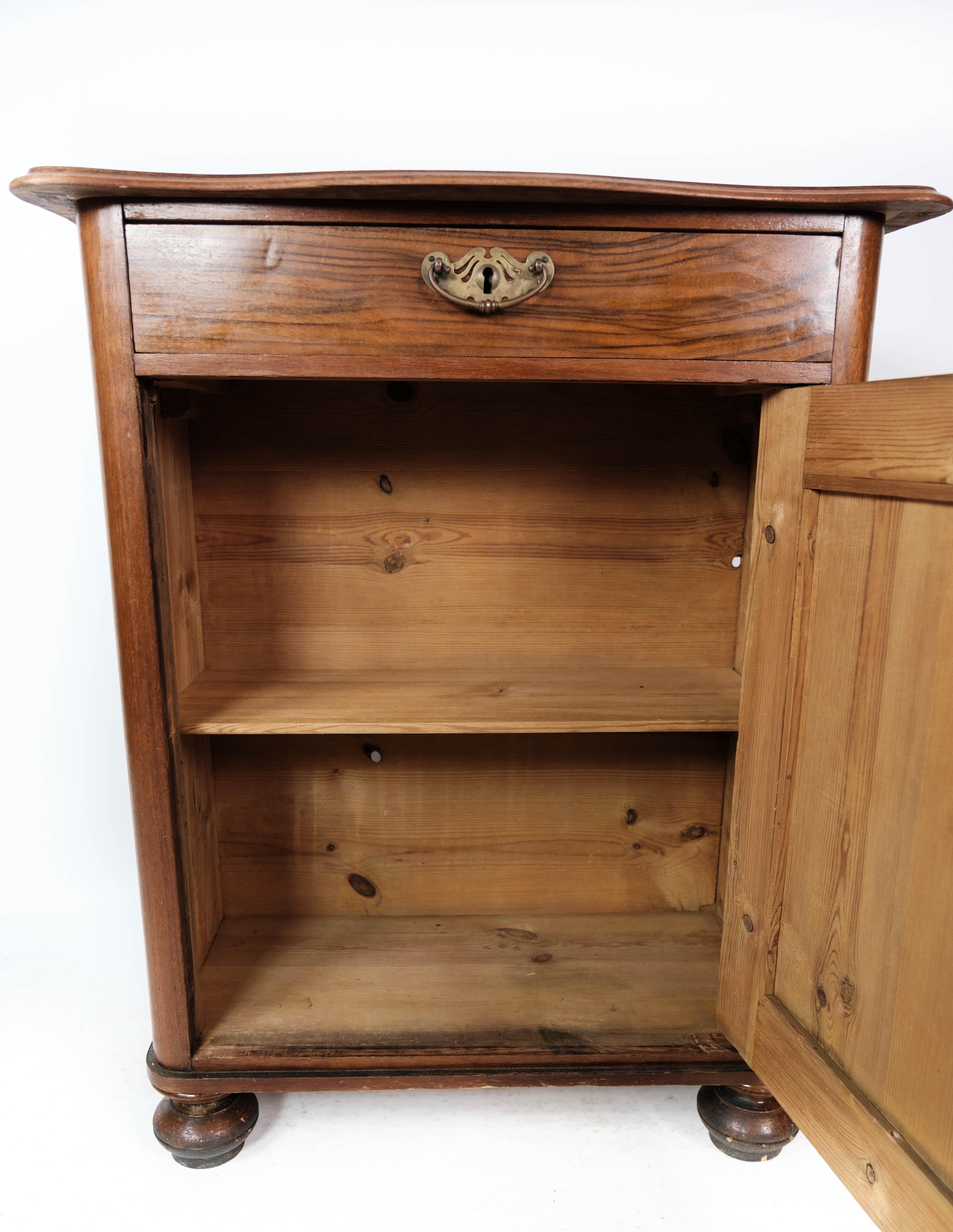 Entryway Cabinet Made In Mahogany From 1880s For Sale 3
