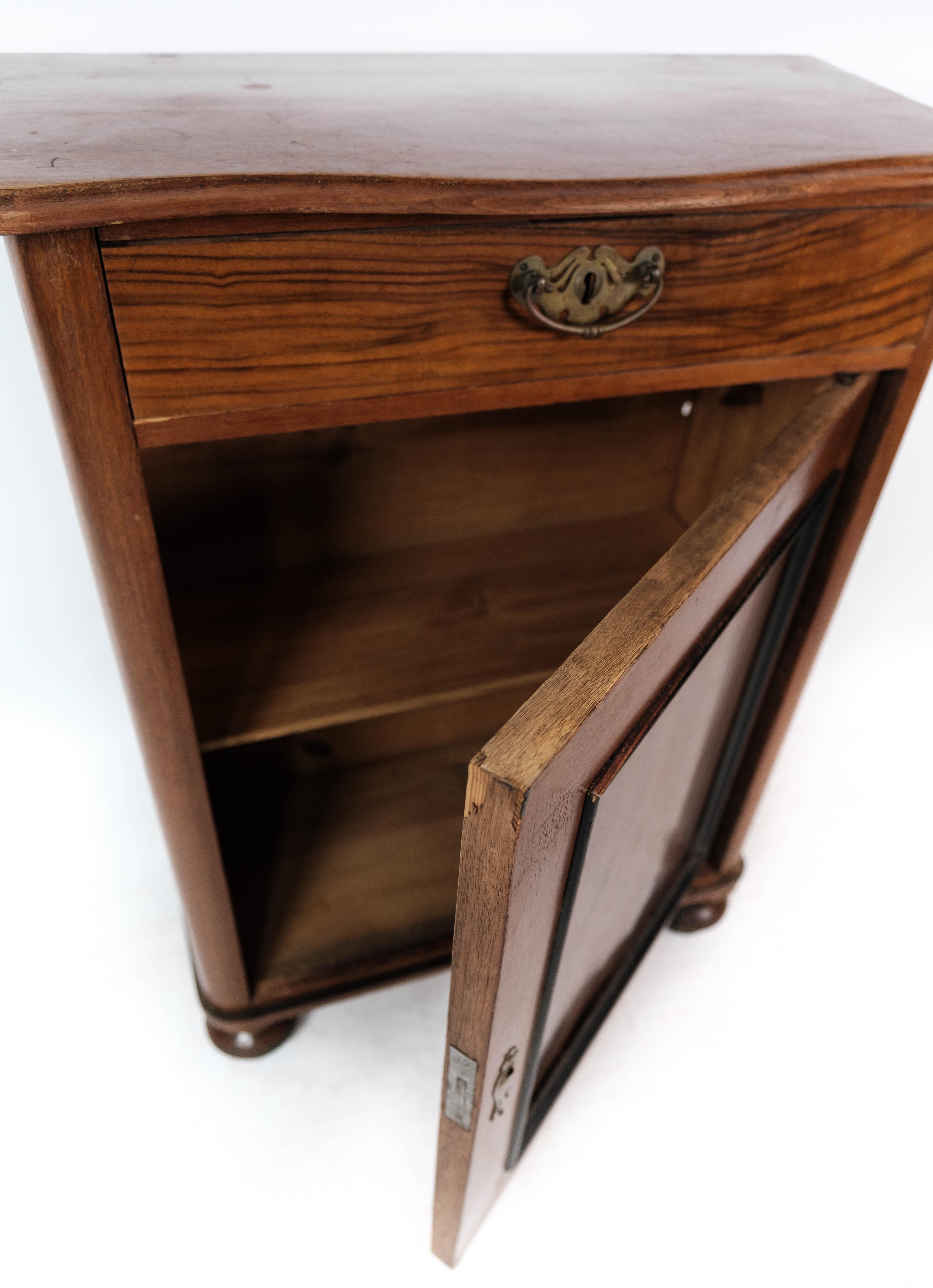 Entryway Cabinet Made In Mahogany From 1880s For Sale 2