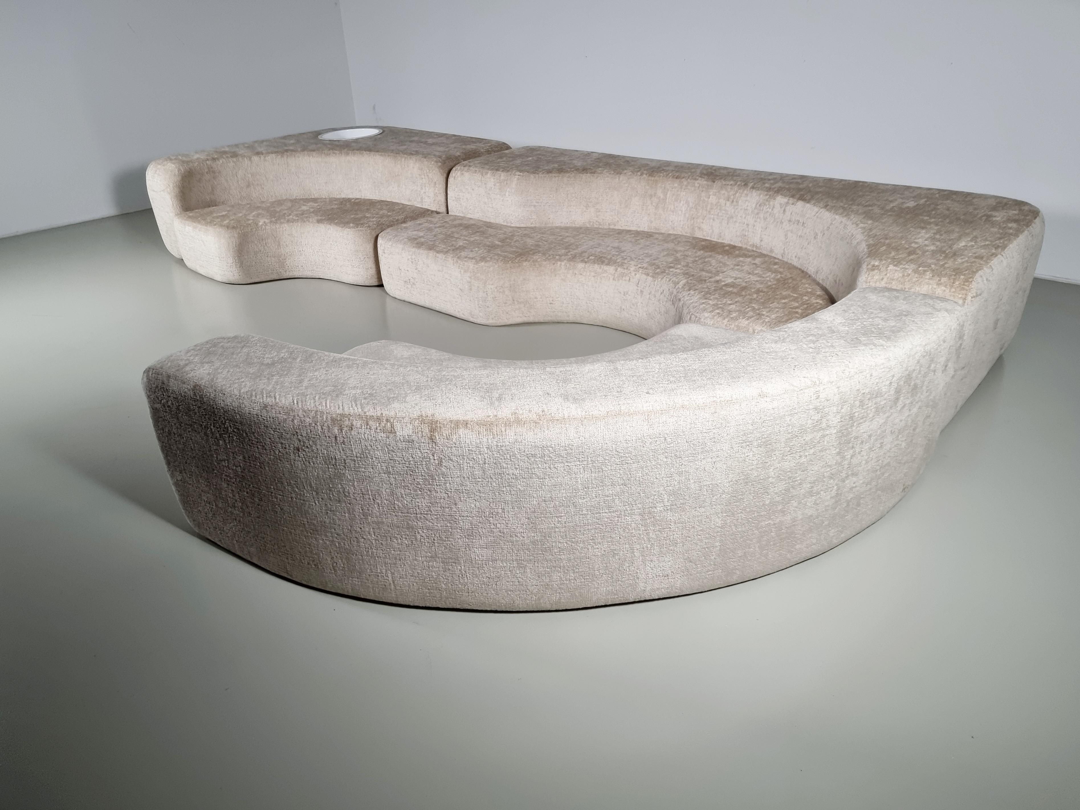 Environ One sofa by Ennio Chiggio for Nikol International, 1970s In Excellent Condition In amstelveen, NL