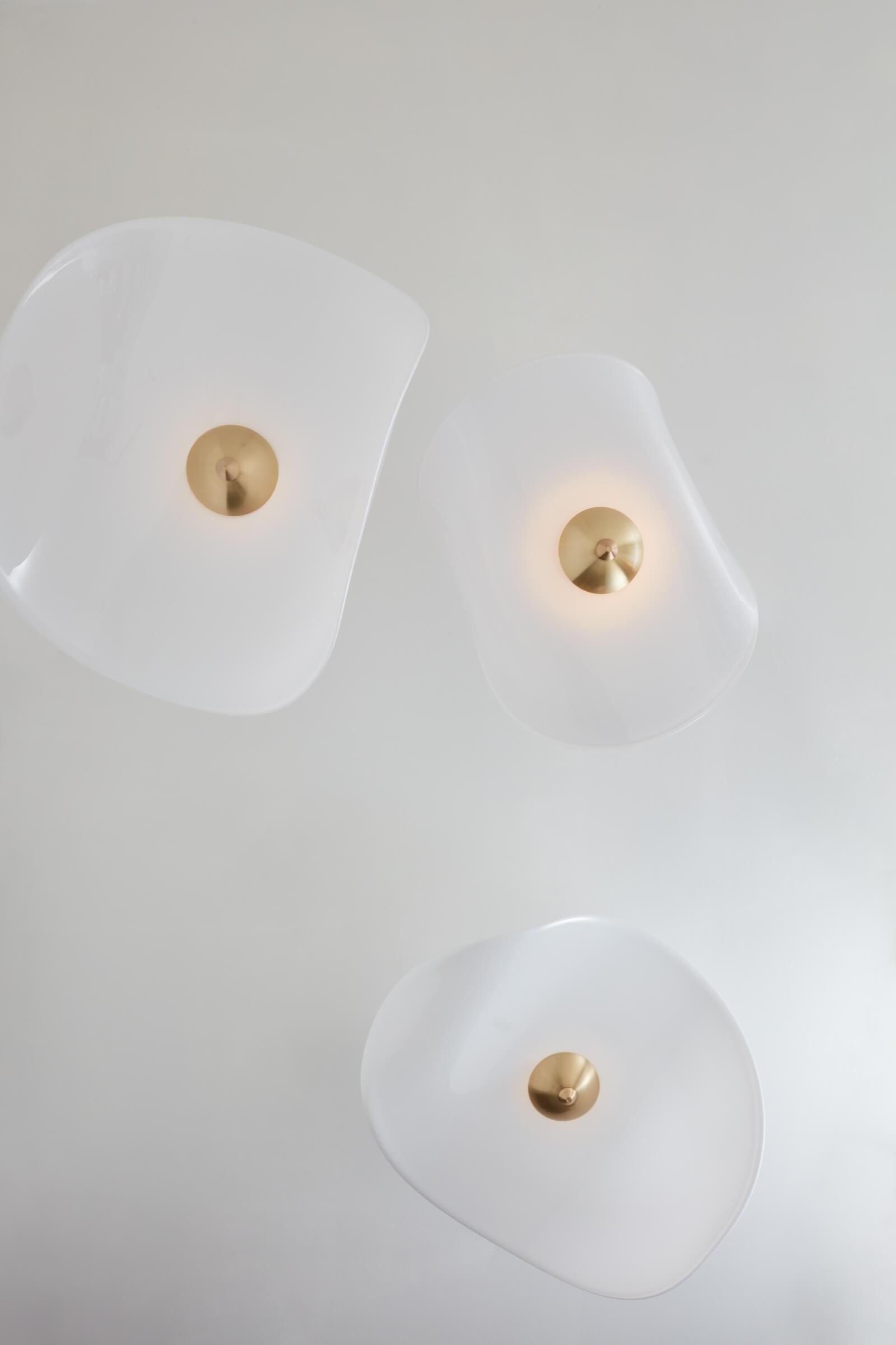 Envoleé Glass Pendant Lamp by Mydriaz In New Condition For Sale In Geneve, CH