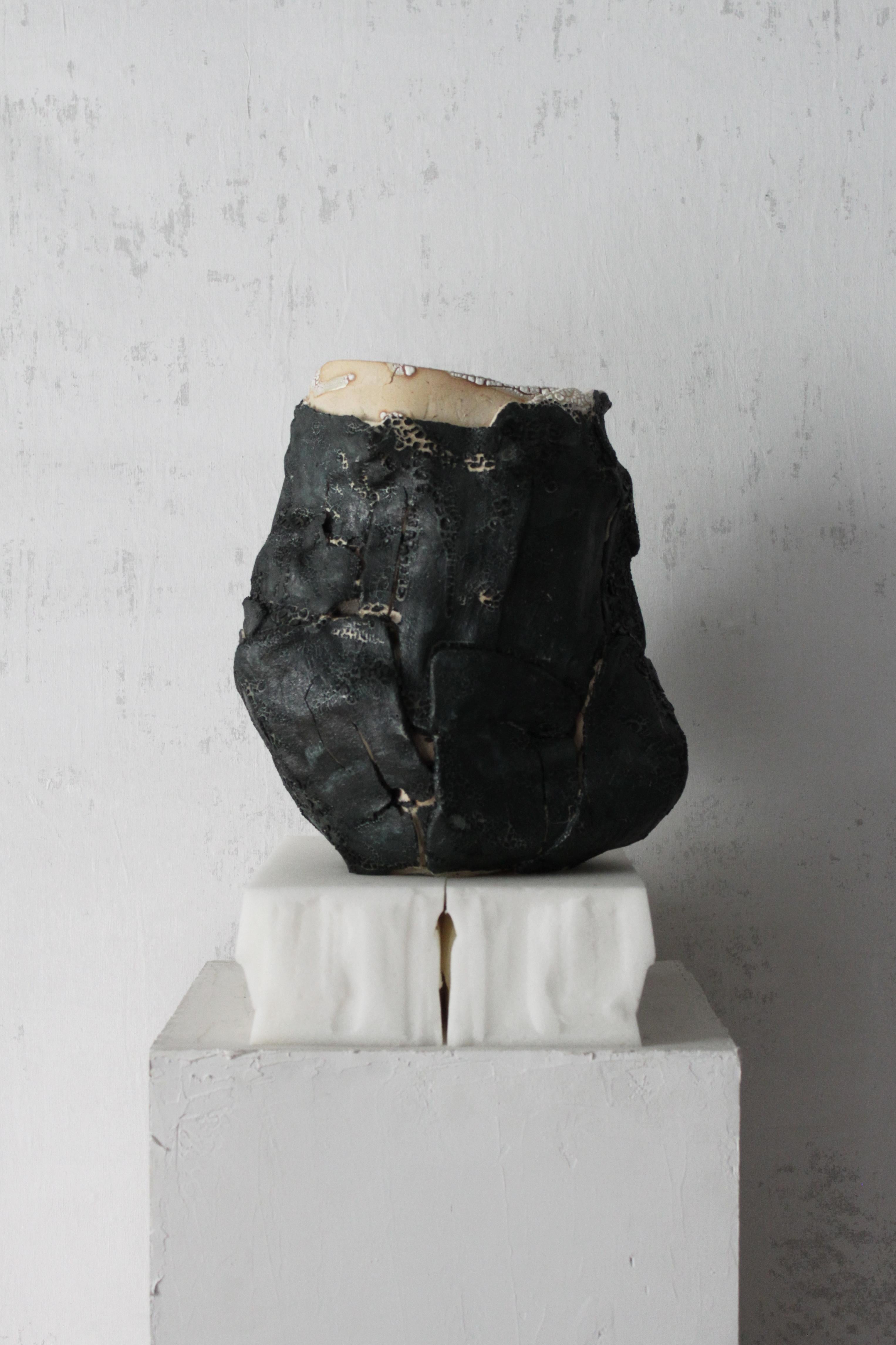 Enyo vase by lava studio ceramics.
Unique, 2020
Materials: Glazed stoneware
Dimensions: H 27 cm x D 28 cm

Lava ceramics is a collective studio based in Athens.