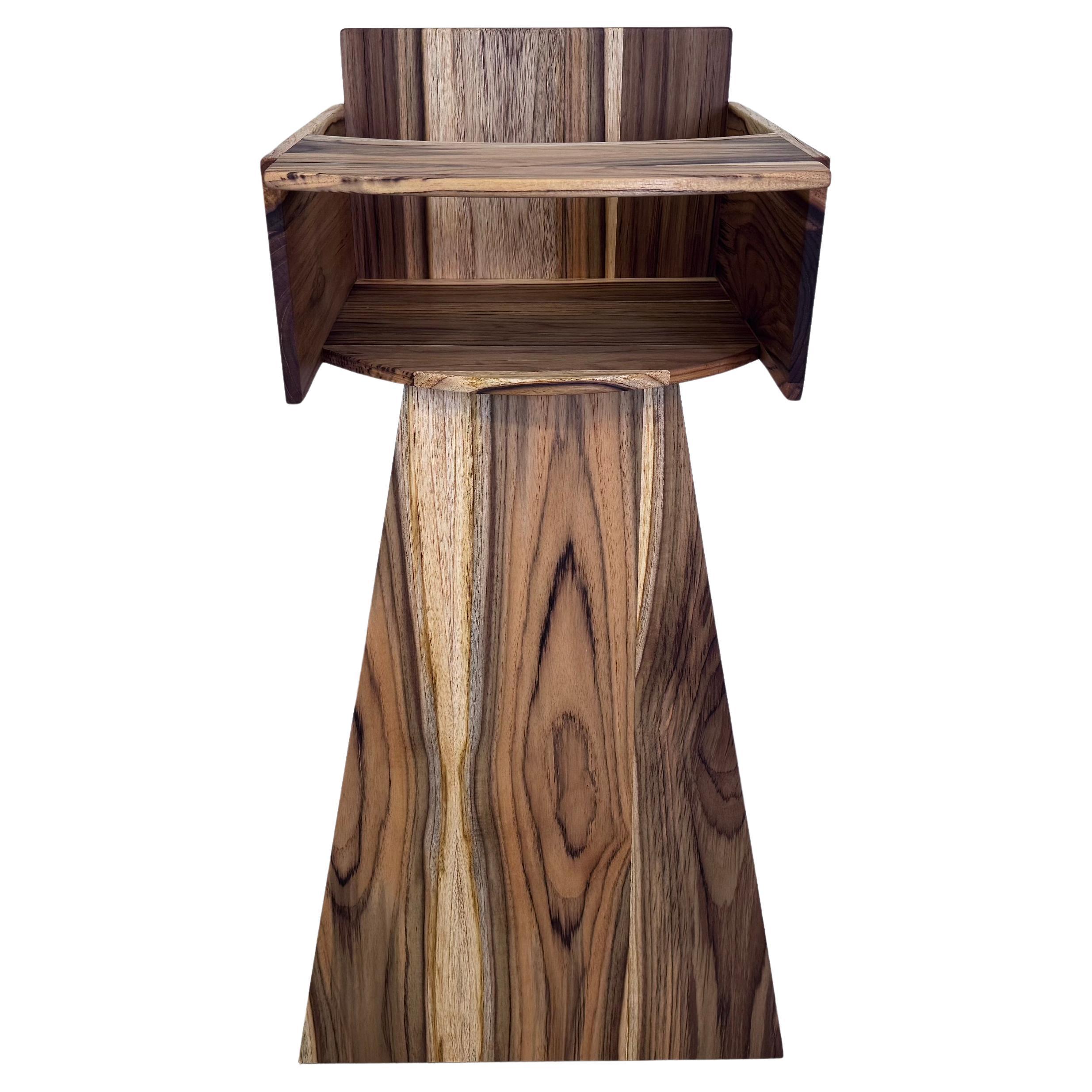 Chaise haute Enzo Baby en teck, conçue et fabriquée à la main par Rafael Calvo en vente