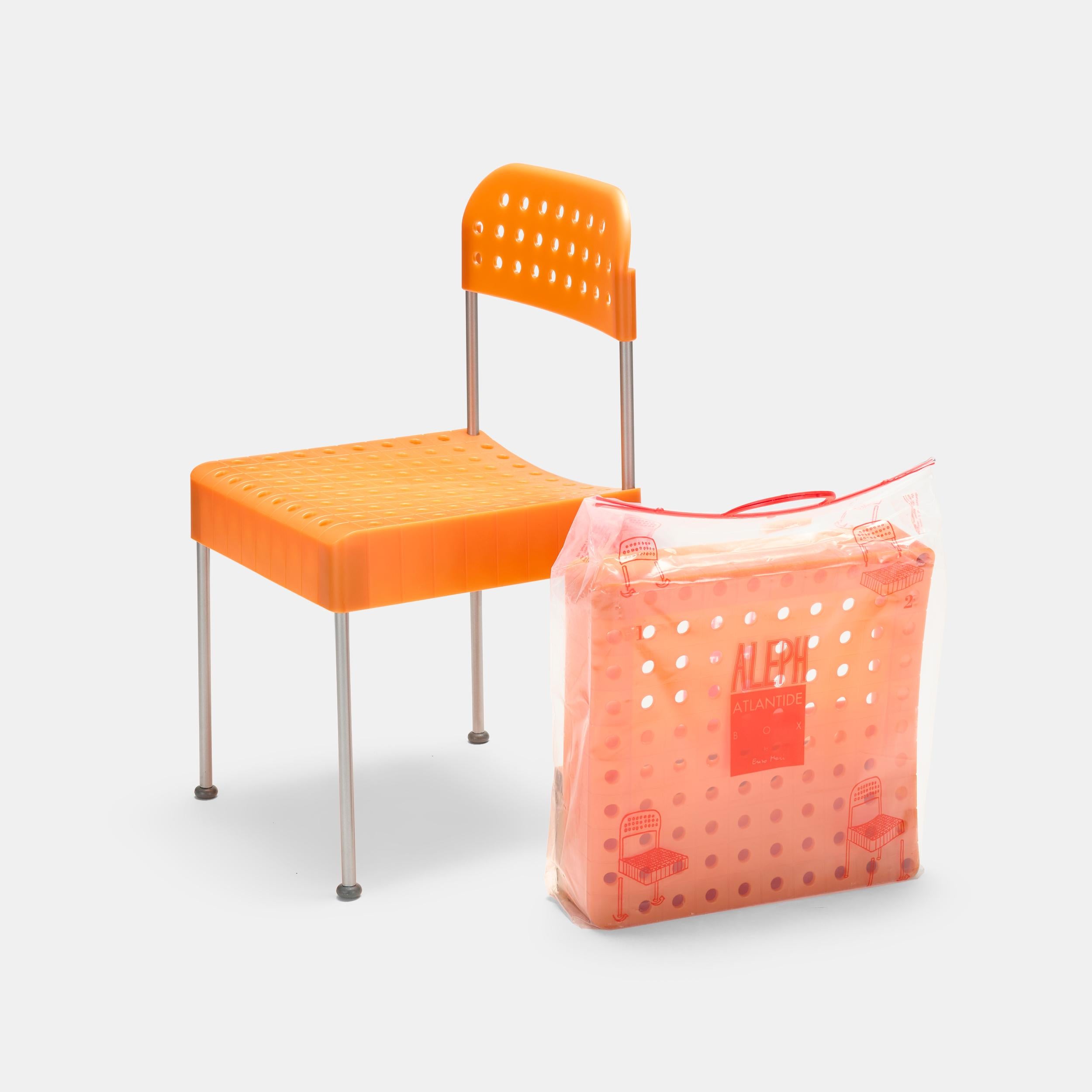 Enzo Mari NOS The Box chair in orange for Aleph Atlantide Driade 1995 (Stahl) im Angebot