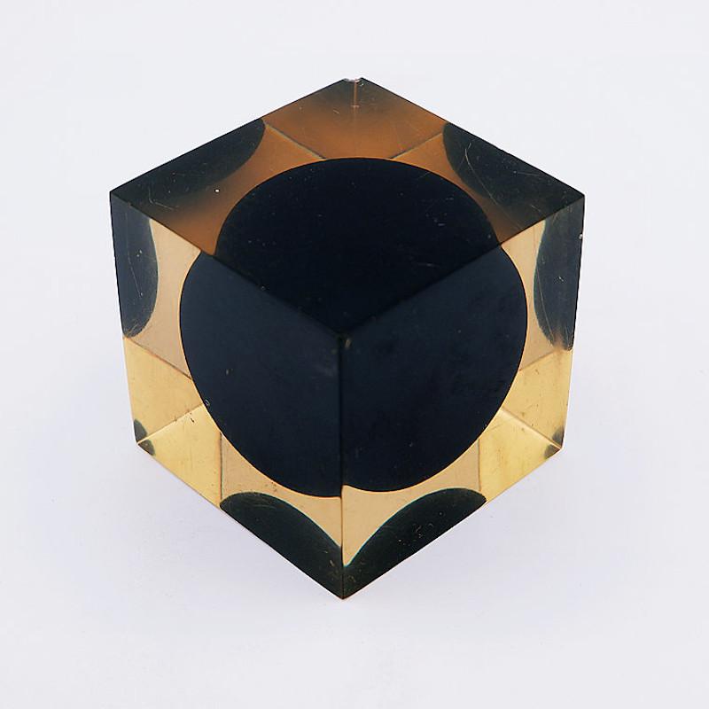 Rare cube in resin with a black sphere by Italian designer Enzo Mari. Enzo Mari was a great defender of handwork. He produced over 2000 objects in his lifetime. Can be exposed as a sculpture or used as a paperweight.